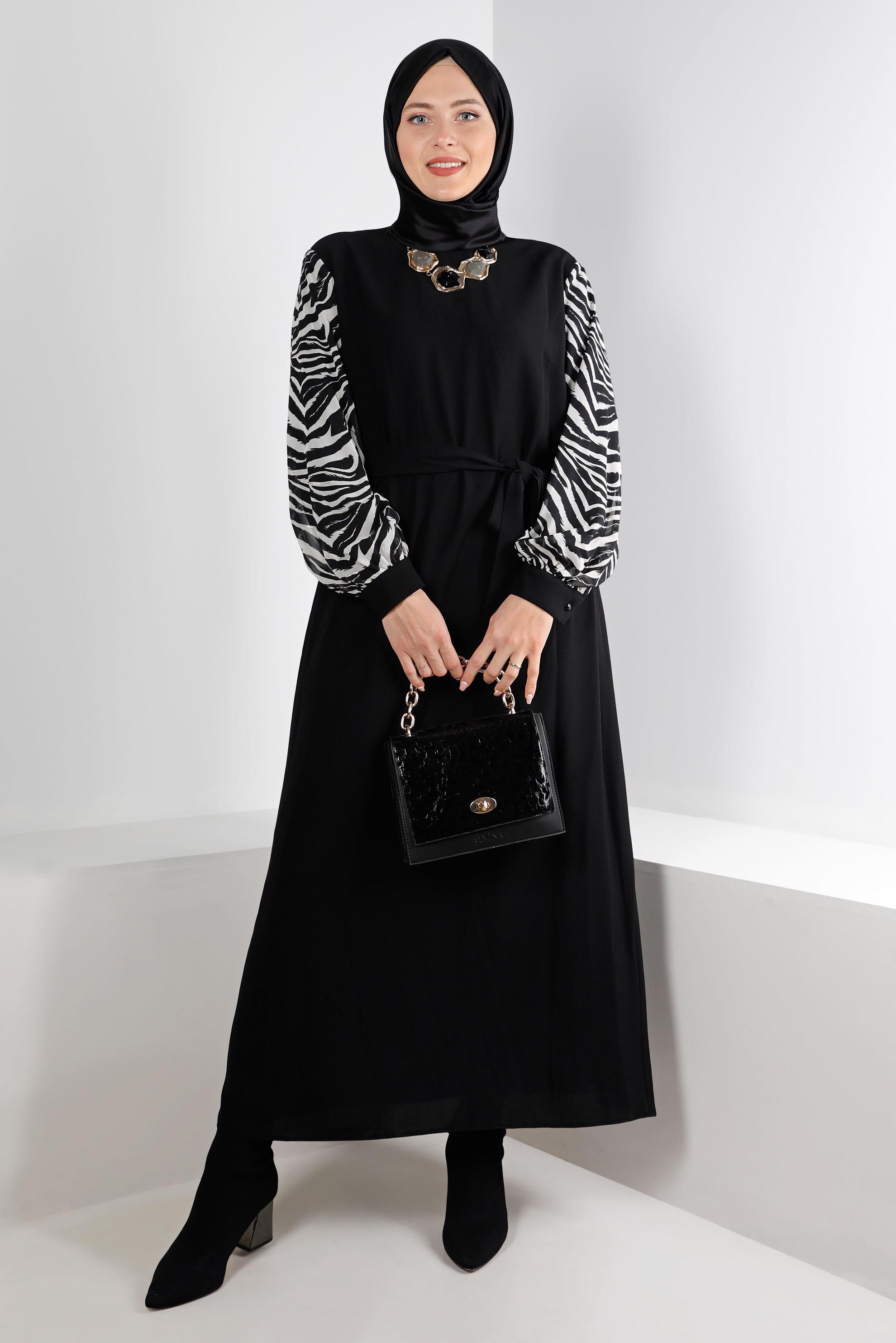 Hijab clothing BLACK BELTED ZİPPERED CREPE DRESS 20253
