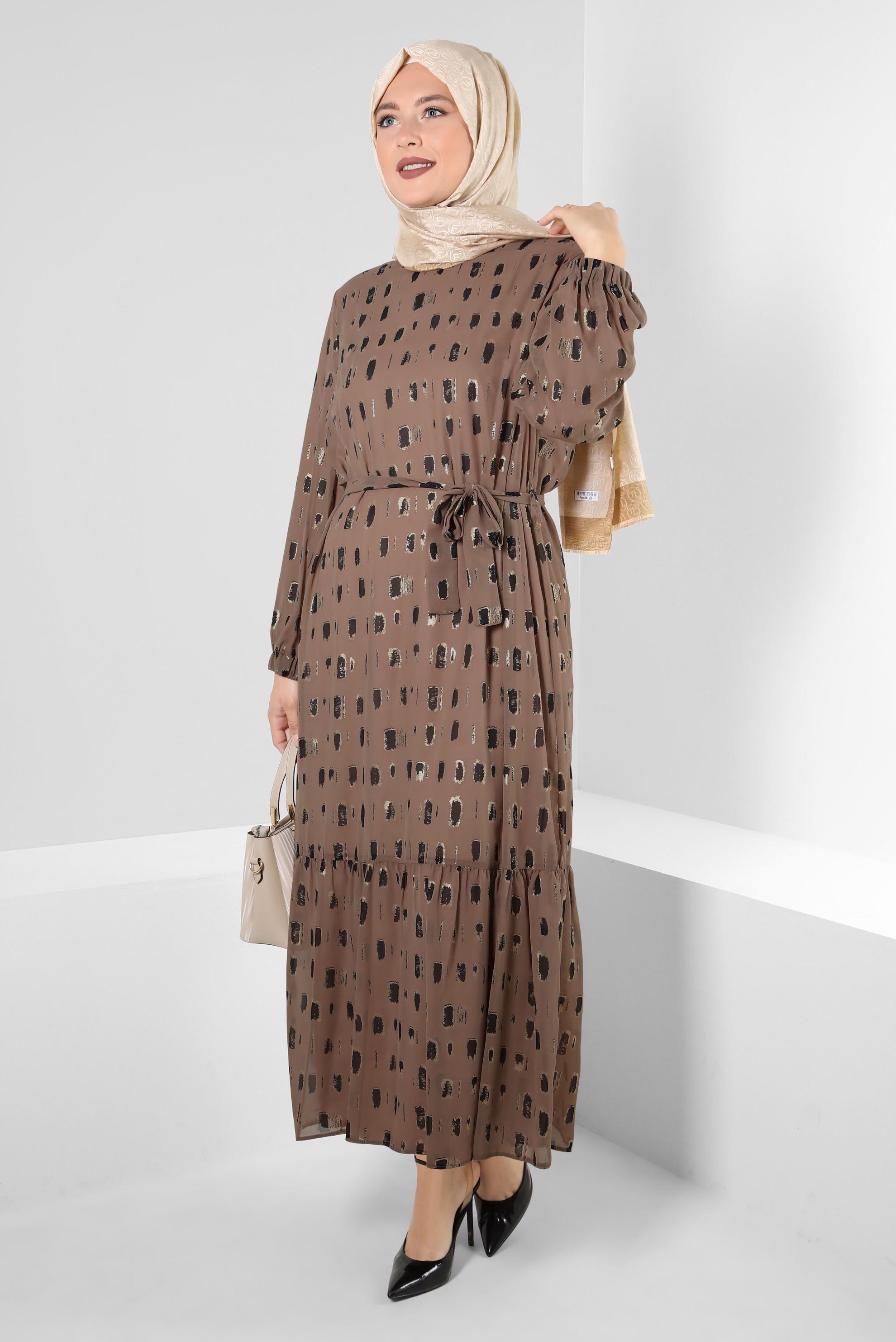 Vêtements hijab BRUN ROBE COL ROND MOTIF AVEC CEINTURE 20254