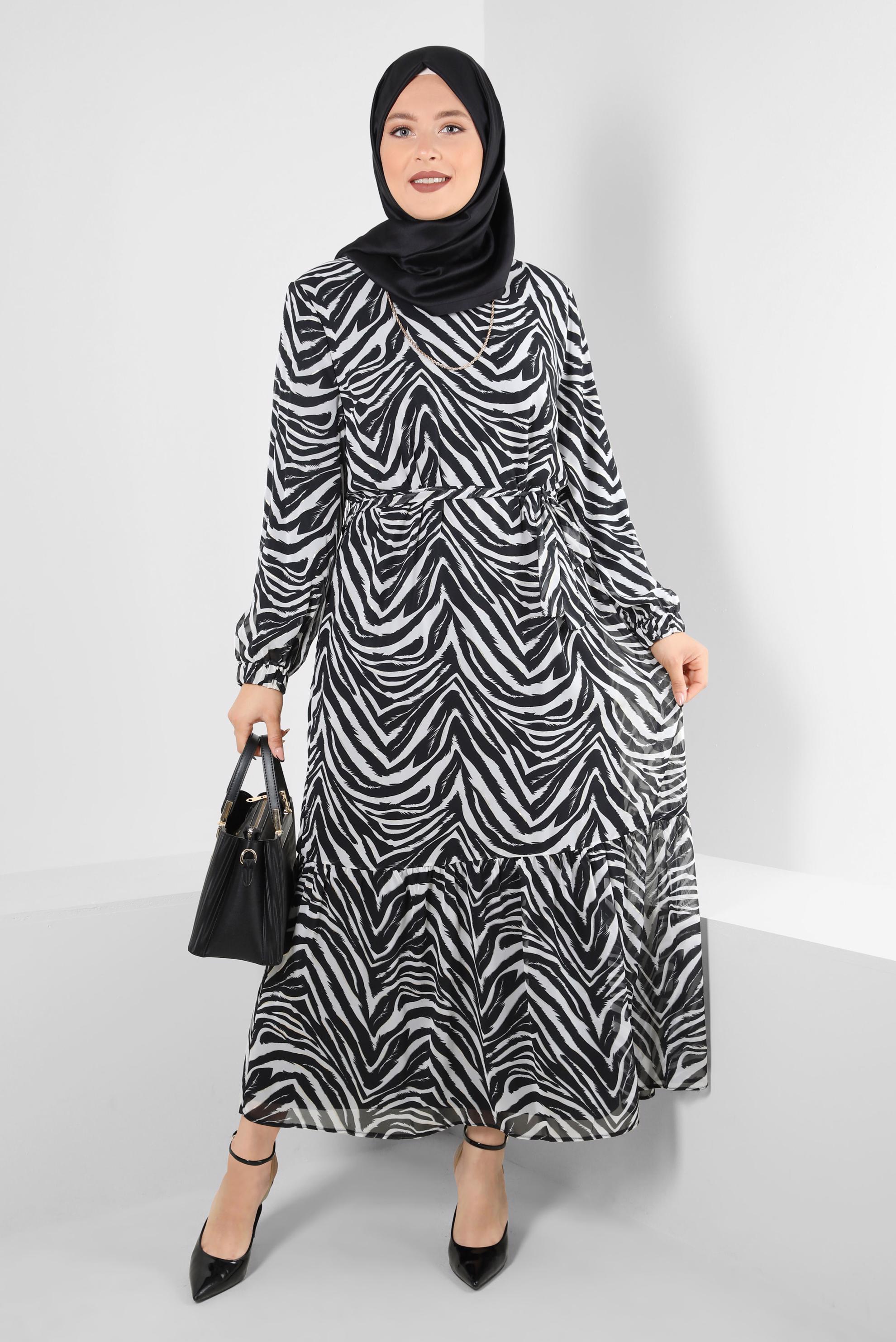 Tesettür giyim SİYAH ZEBRA DESENLİ KUŞAKLI ELBİSE 20254-1