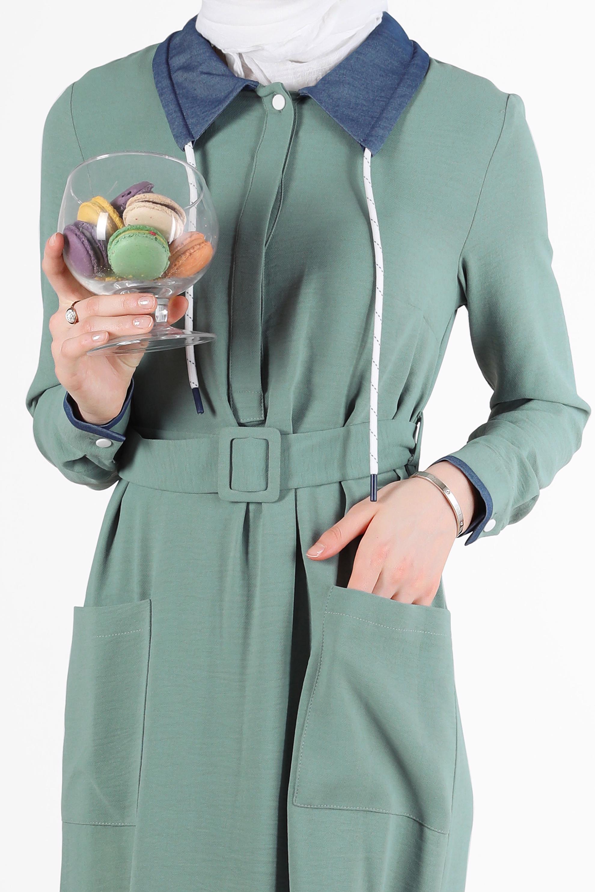 Tesettür giyim YEŞİL ETEK UCU DÜĞMELİ KEMERLİ ELBİSE 41738 