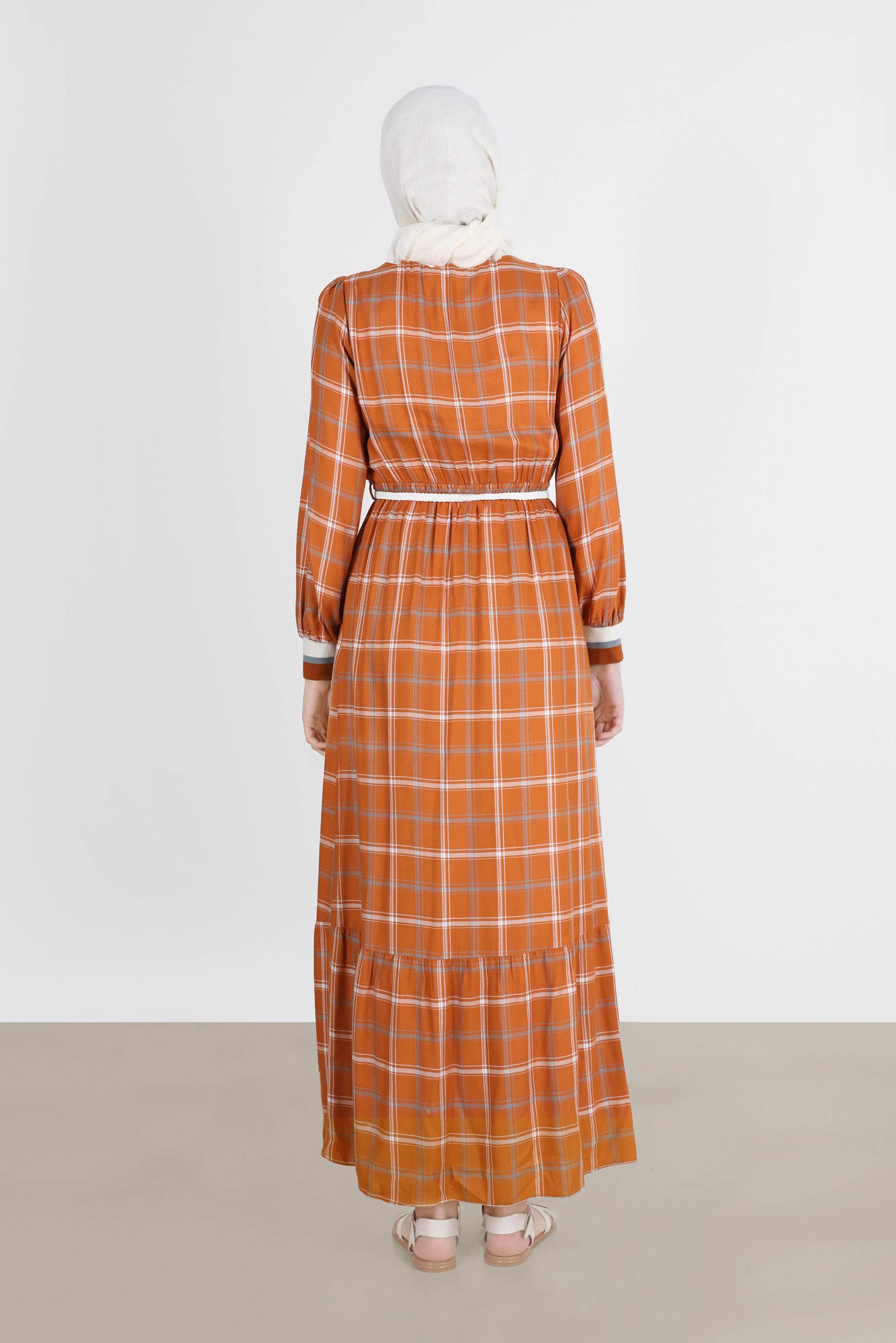 Tesettür giyim TURUNCU KEMERLİ EKOSE ELBİSE 41764 