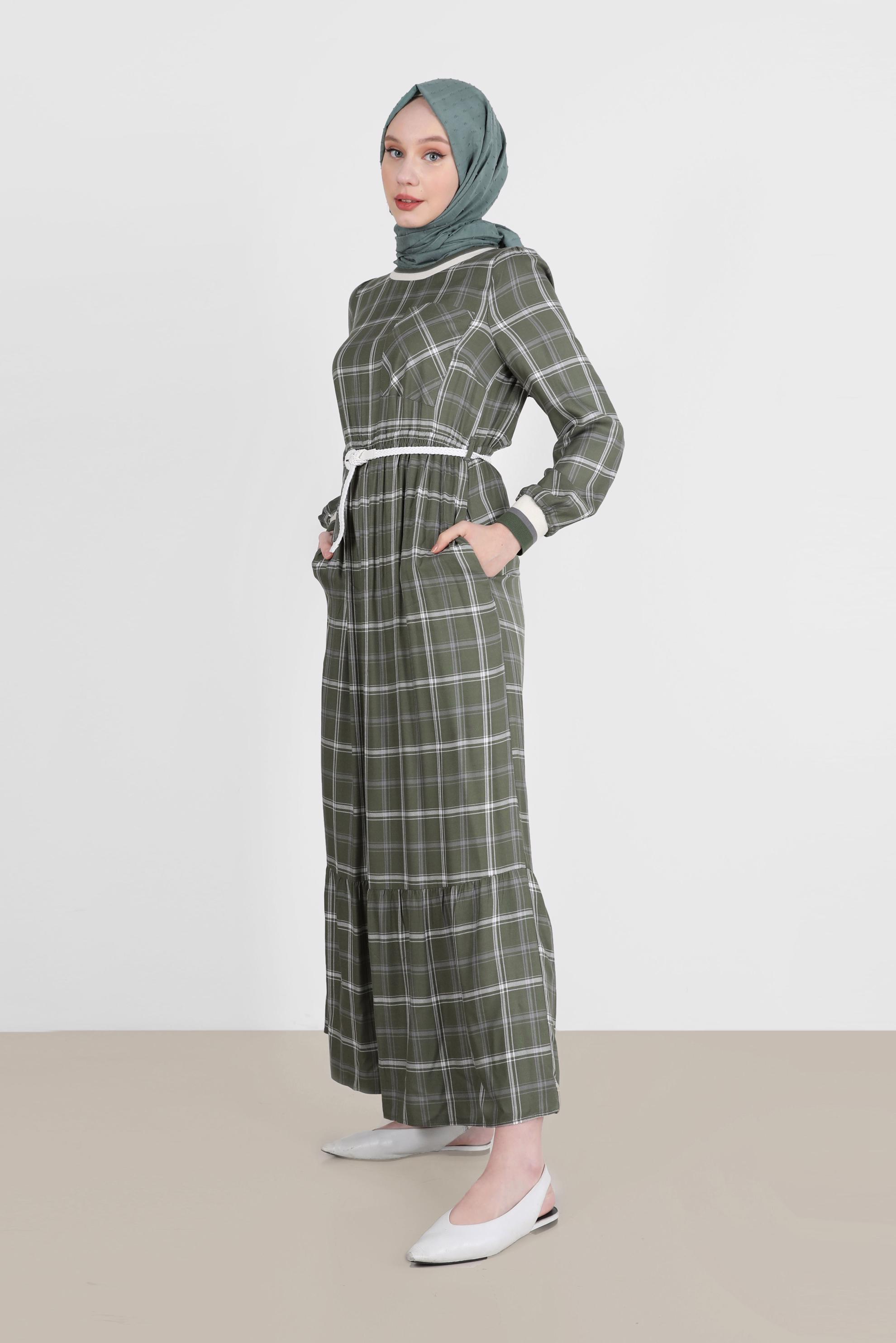 Tesettür giyim HAKİ KEMERLİ EKOSE ELBİSE 41764 