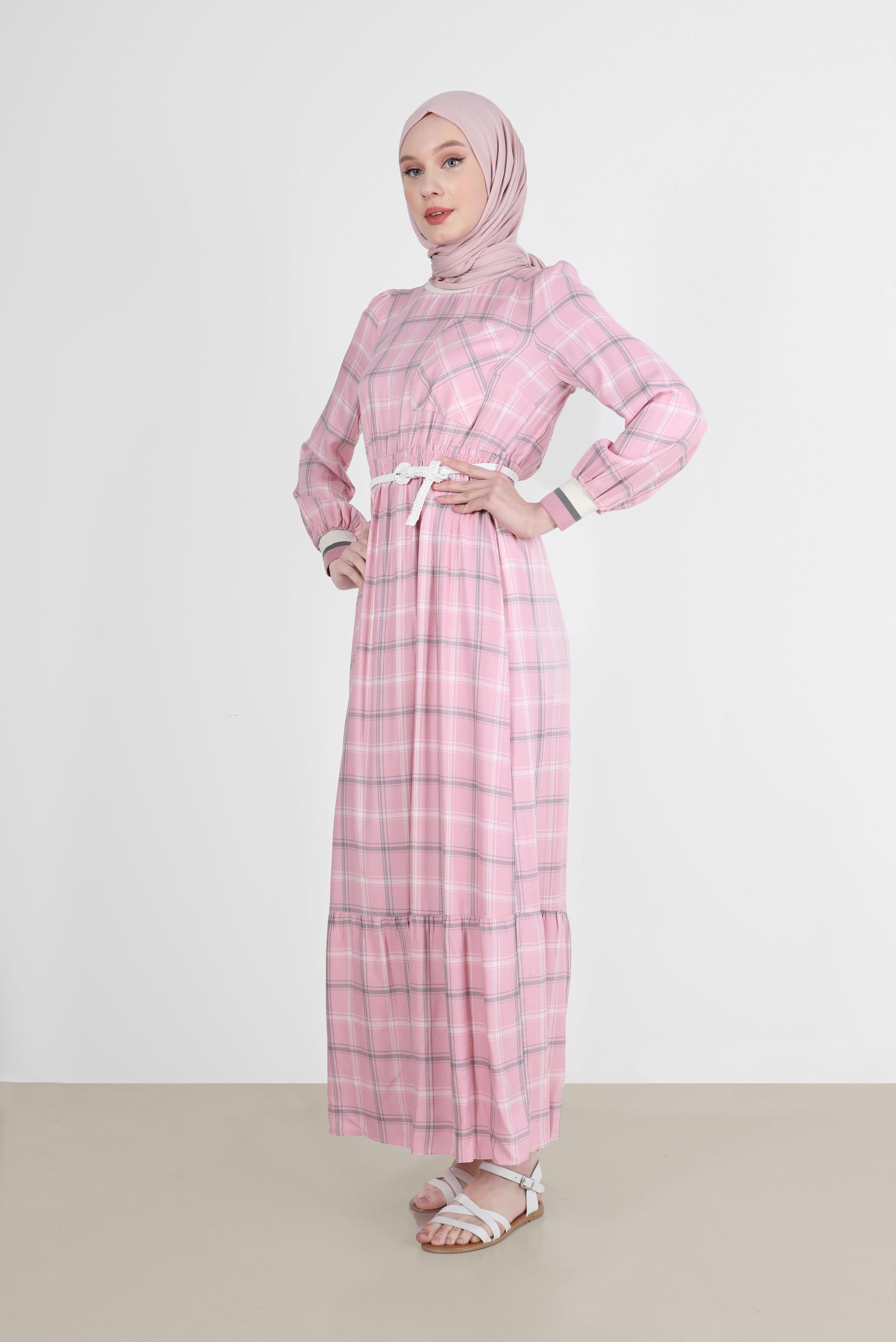 Tesettür giyim PEMBE KEMERLİ EKOSE ELBİSE 41764 