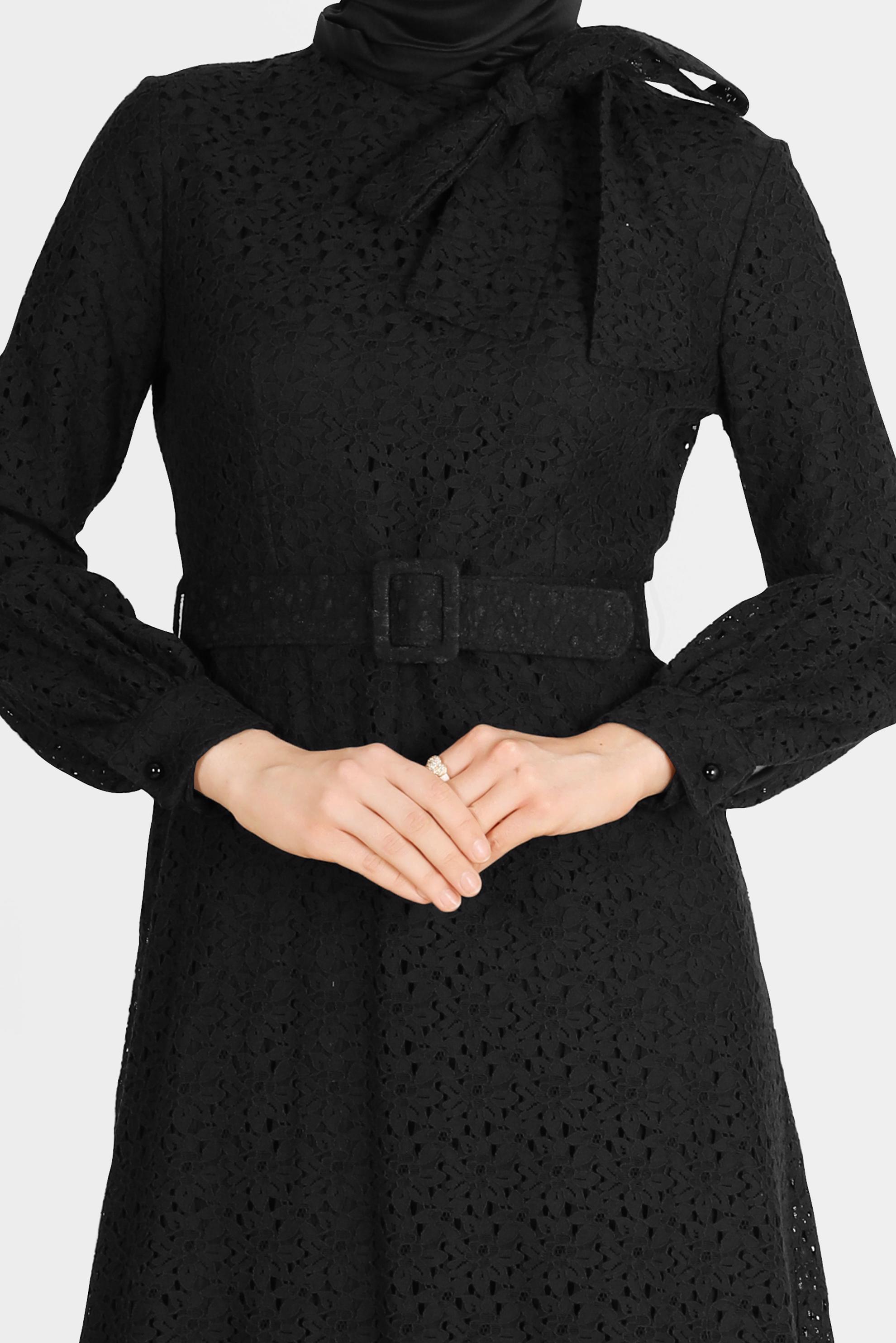 Tesettür giyim SİYAH FİYONK DETAYLI DANTEL ELBİSE 42413 