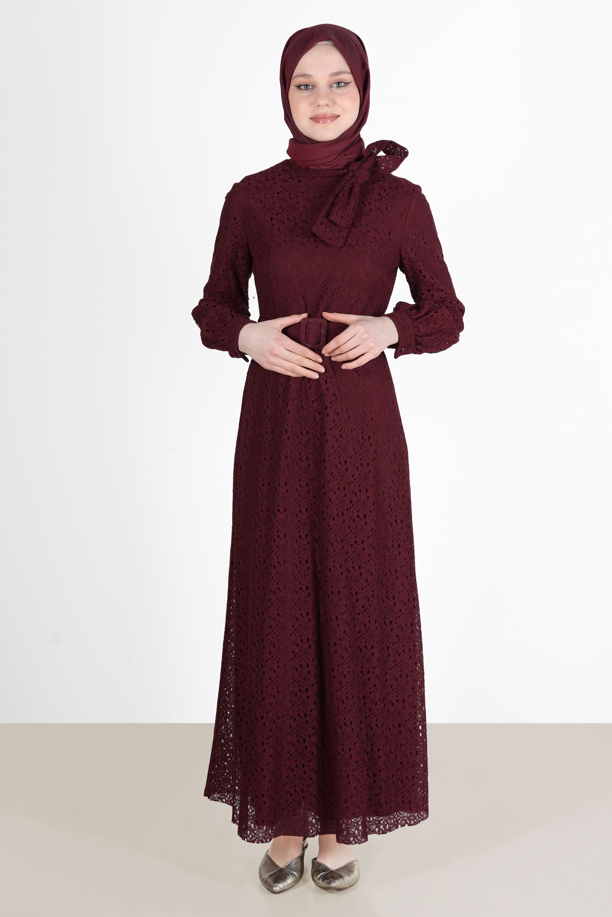 Tesettür giyim BORDO FİYONK DETAYLI DANTEL ELBİSE 42413 