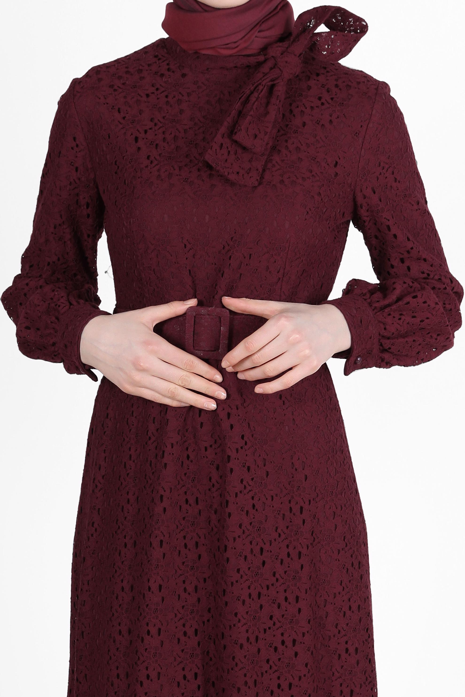 Tesettür giyim BORDO FİYONK DETAYLI DANTEL ELBİSE 42413 