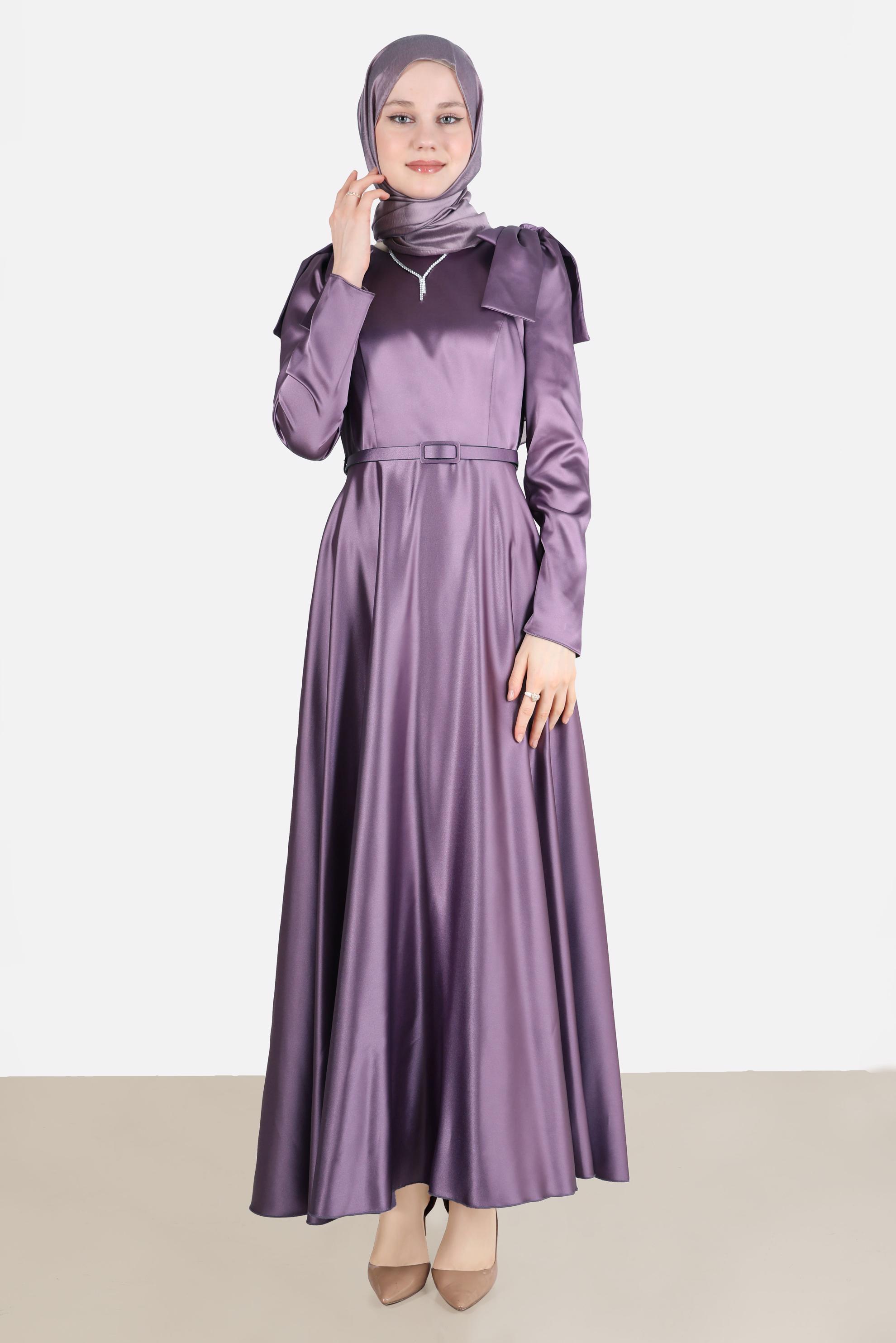 Tesettür giyim MOR OMUZLARI FİYONK DETAYLI ELBİSE 42418 