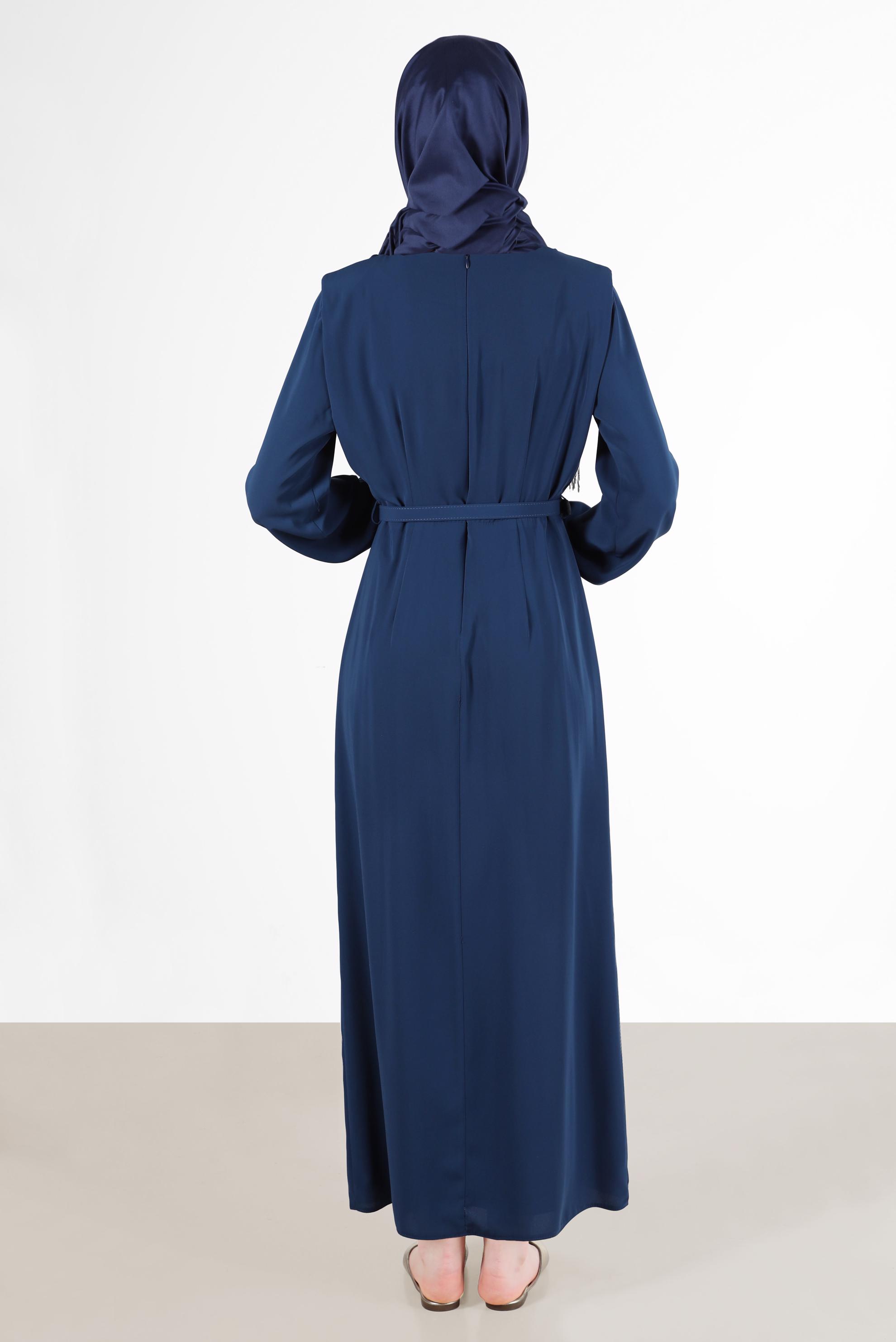 Tesettür giyim LACİVERT OMUZLARI BÜZGÜLÜ KEMERLİ ELBİSE 42525 