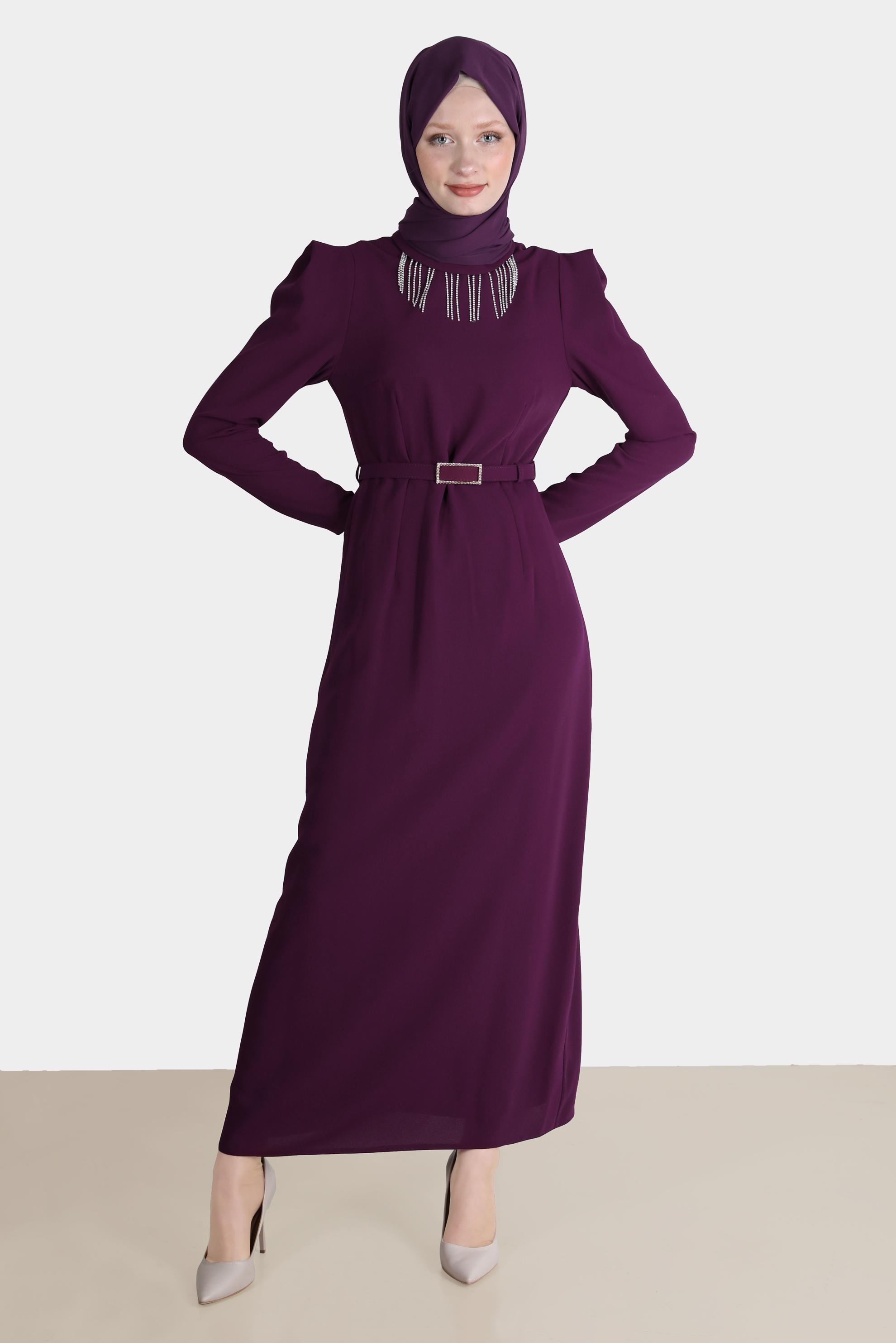 Tesettür giyim BORDO PÜSKÜL DETAYLI VATKALI ELBİSE 42526 