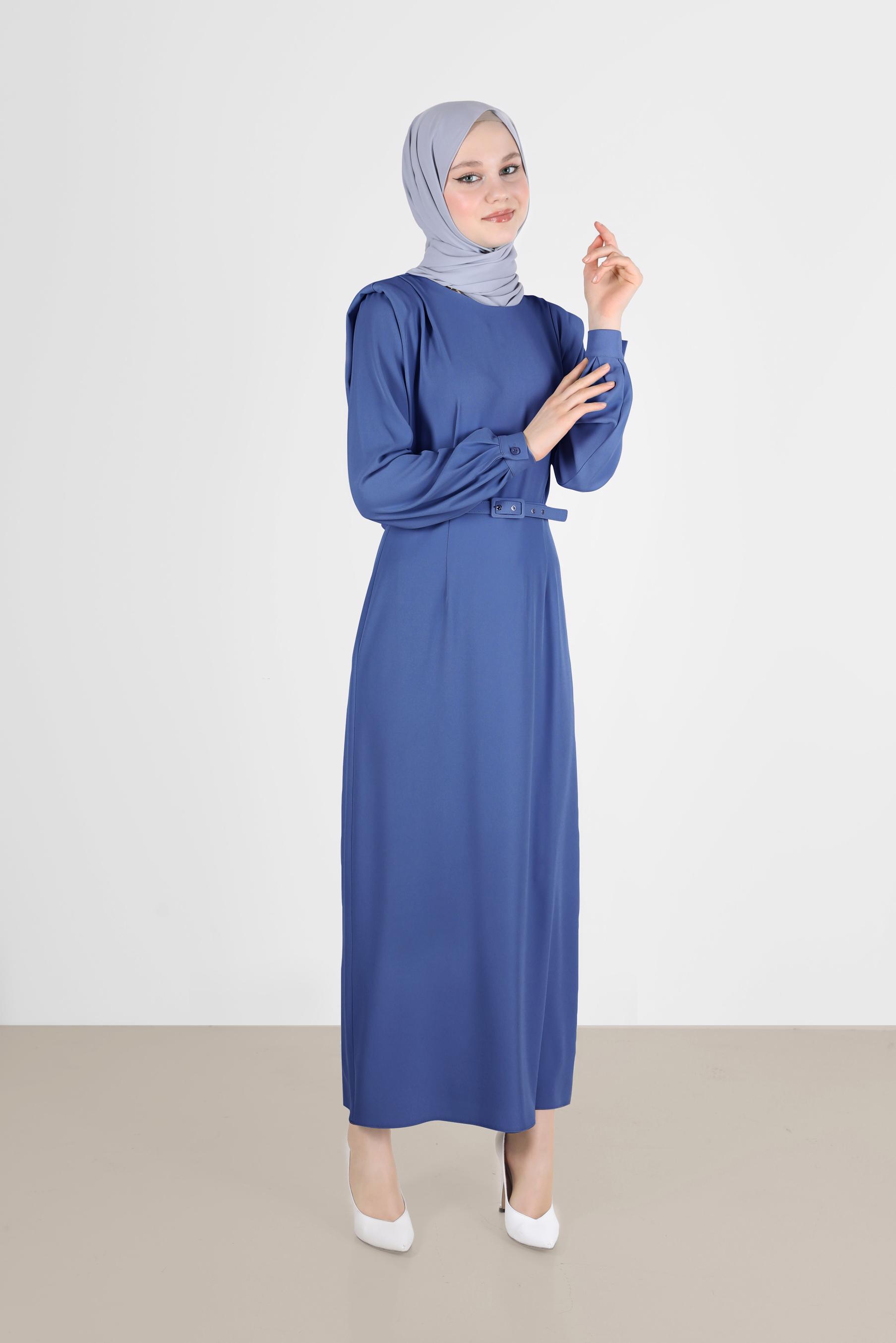 Tesettür giyim LACİVERT VATKA GÖRÜNÜMLÜ KEMERLİ ELBİSE 42530 