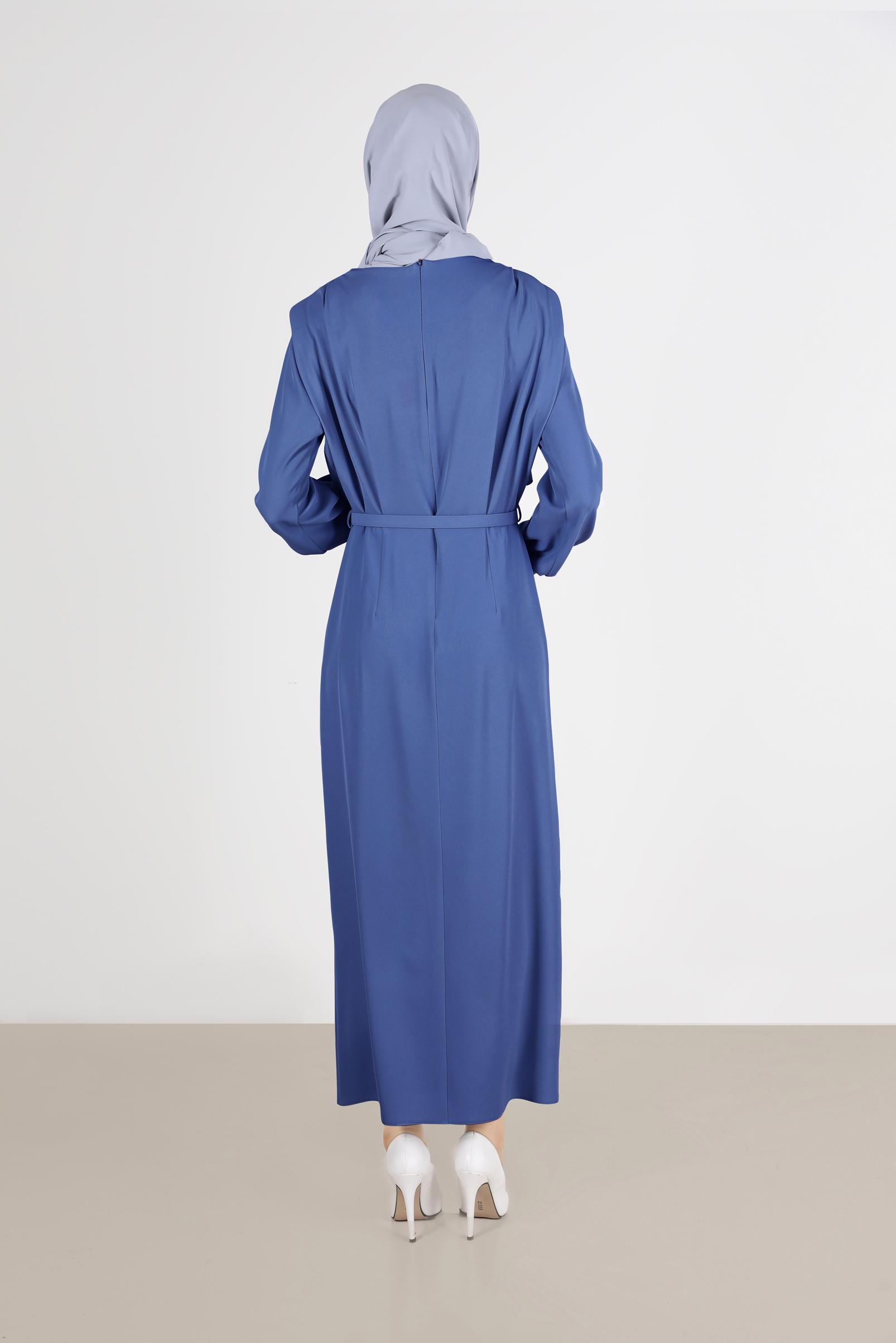 Tesettür giyim LACİVERT VATKA GÖRÜNÜMLÜ KEMERLİ ELBİSE 42530 