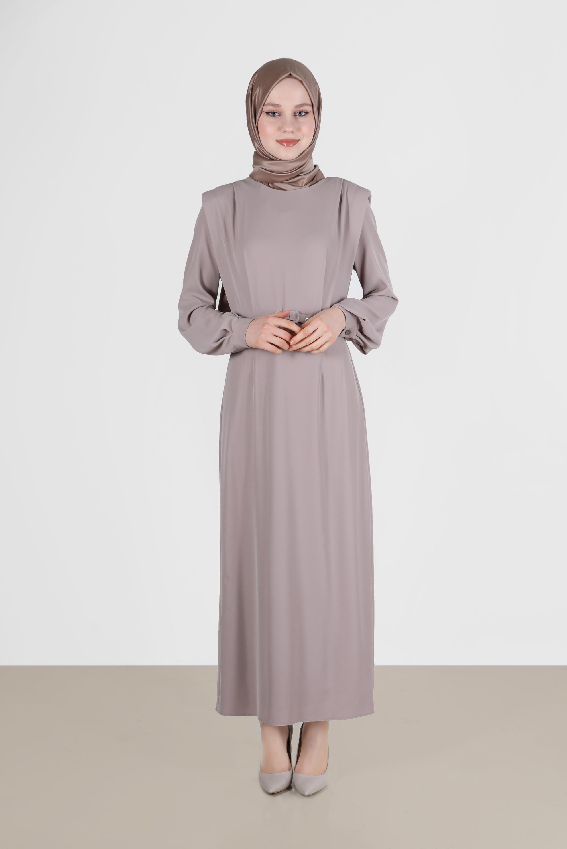 Tesettür giyim KUM VATKA GÖRÜNÜMLÜ KEMERLİ ELBİSE 42530 