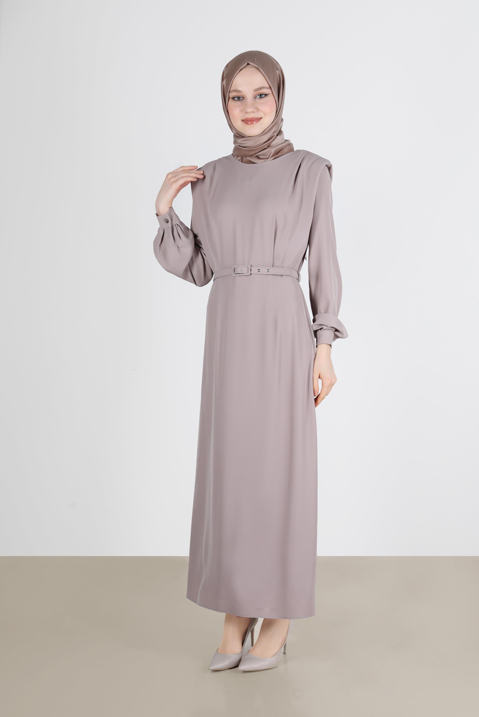 Tesettür giyim KUM VATKA GÖRÜNÜMLÜ KEMERLİ ELBİSE 42530 