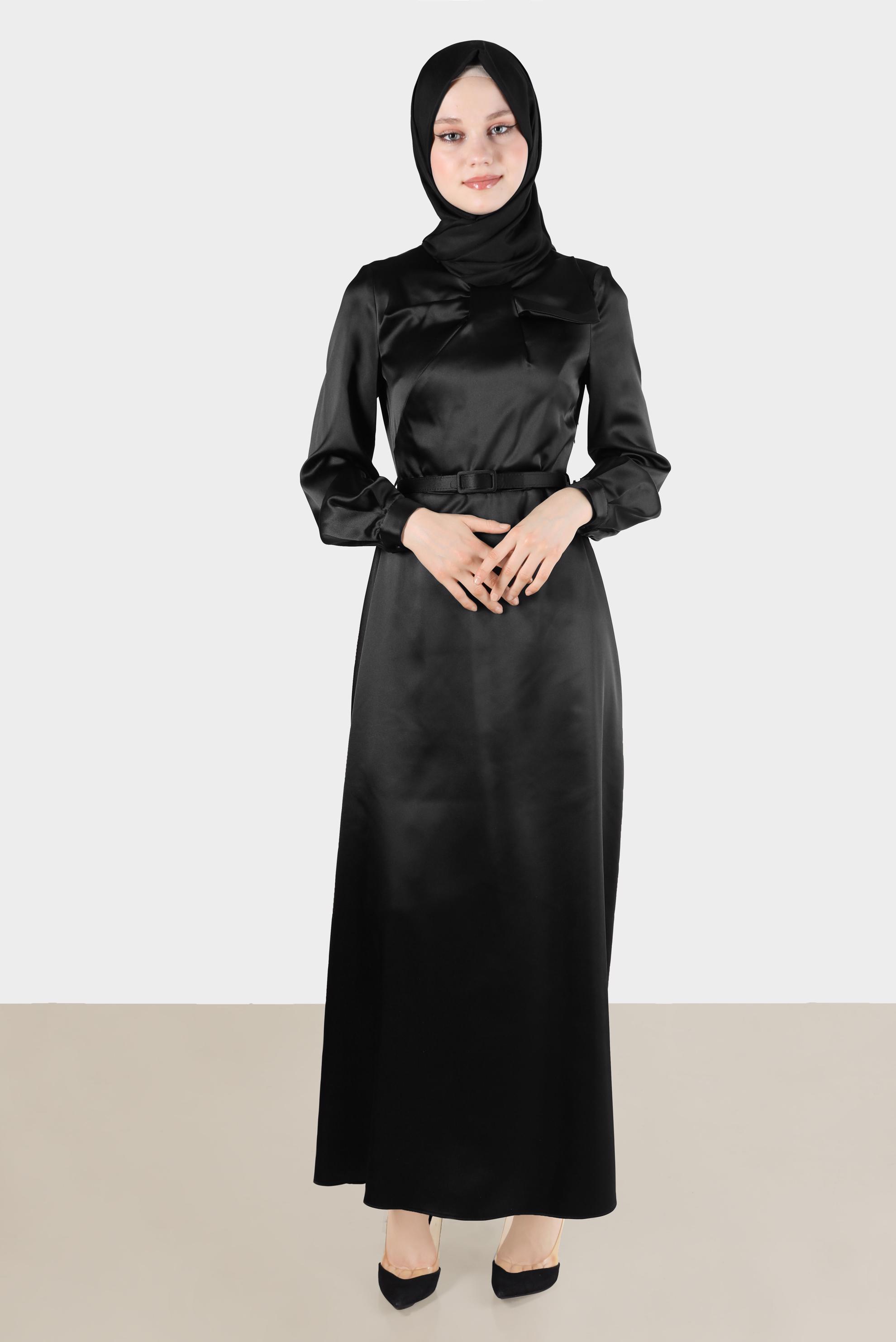 Tesettür giyim SİYAH FİYONK DETAYLI KEMERLİ ELBİSE 42532 