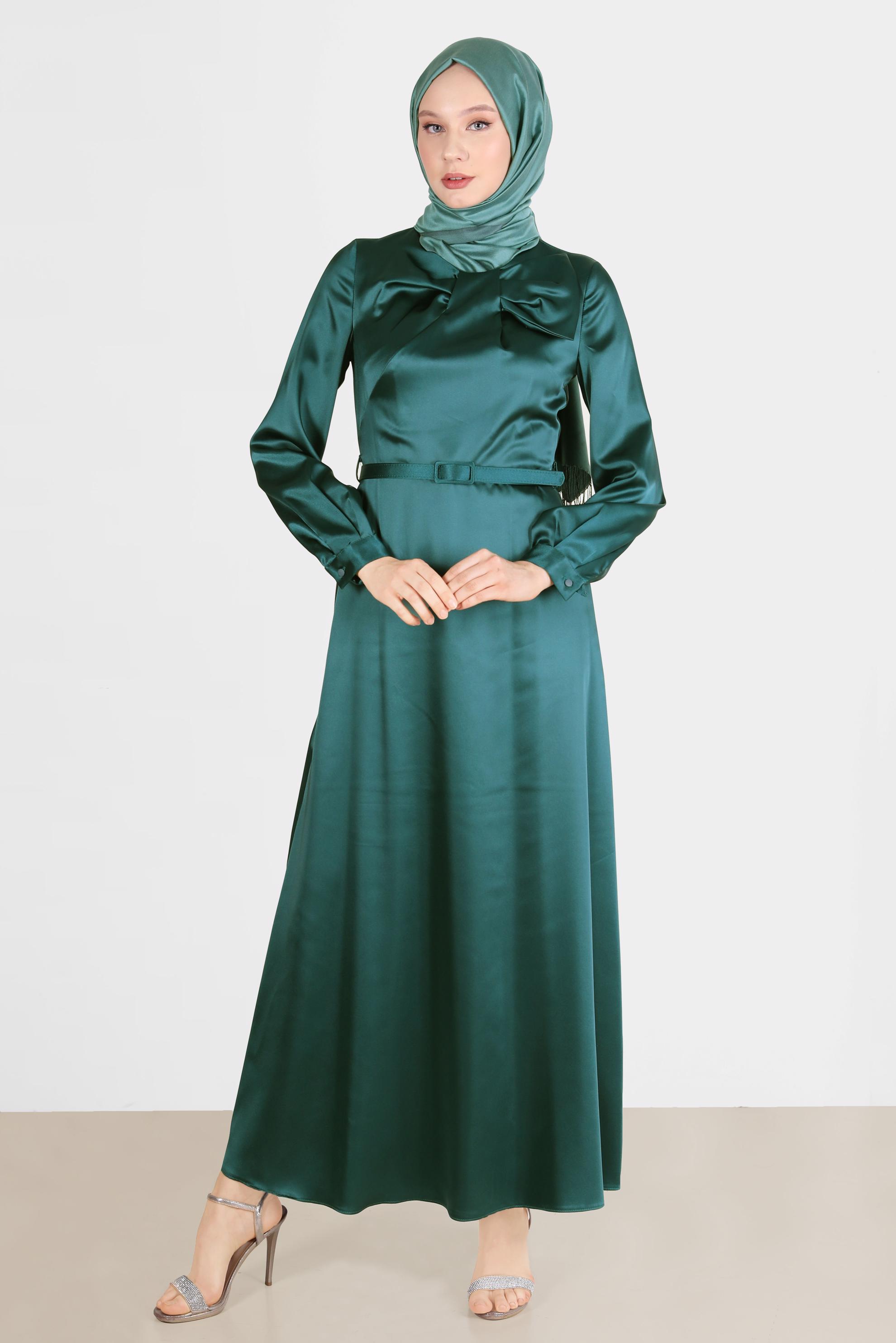 Tesettür giyim YEŞİL FİYONK DETAYLI KEMERLİ ELBİSE 42532 