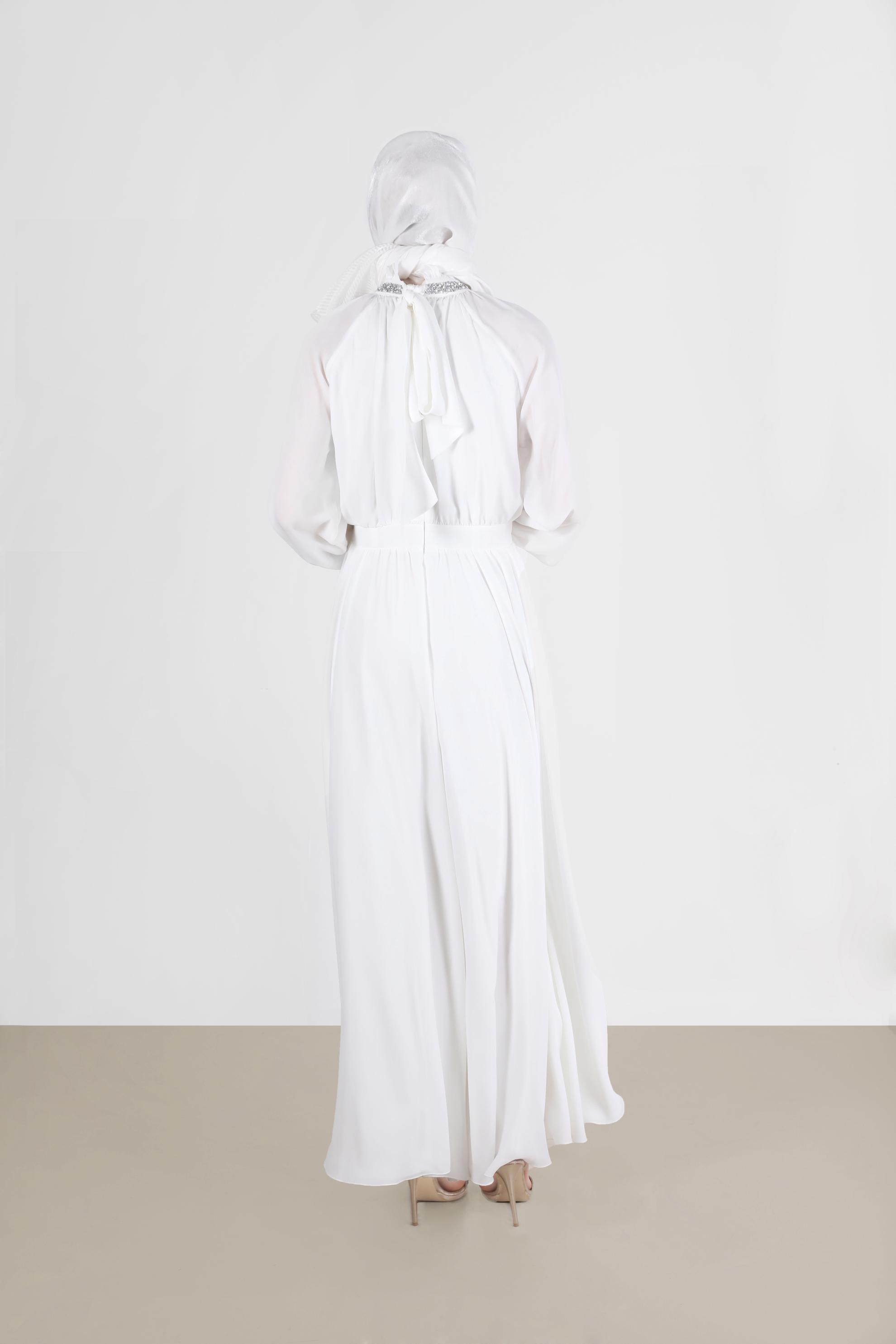 Tesettür giyim BEYAZ TAŞ DETAYLI ELBİSE 42553 