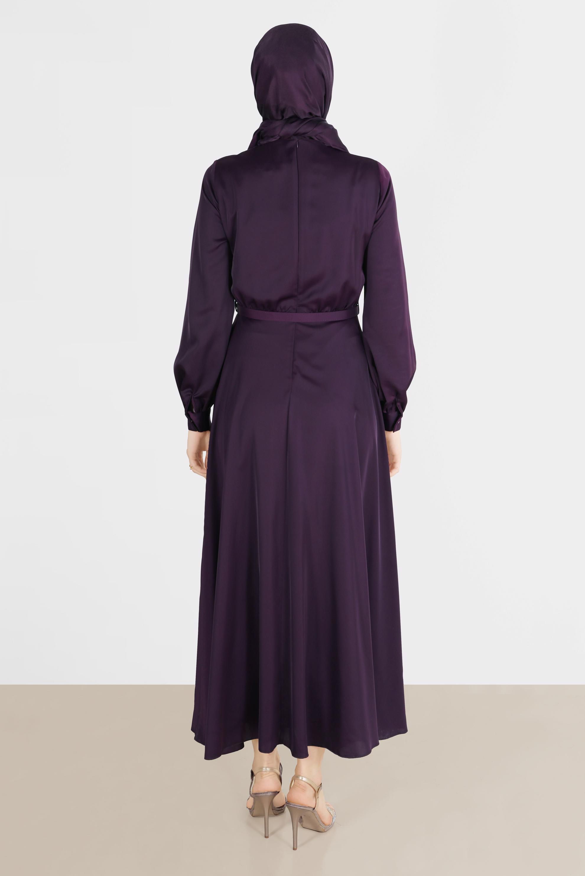 Tesettür giyim MOR TAŞLI FİYONK DETAYLI ELBİSE 42555 