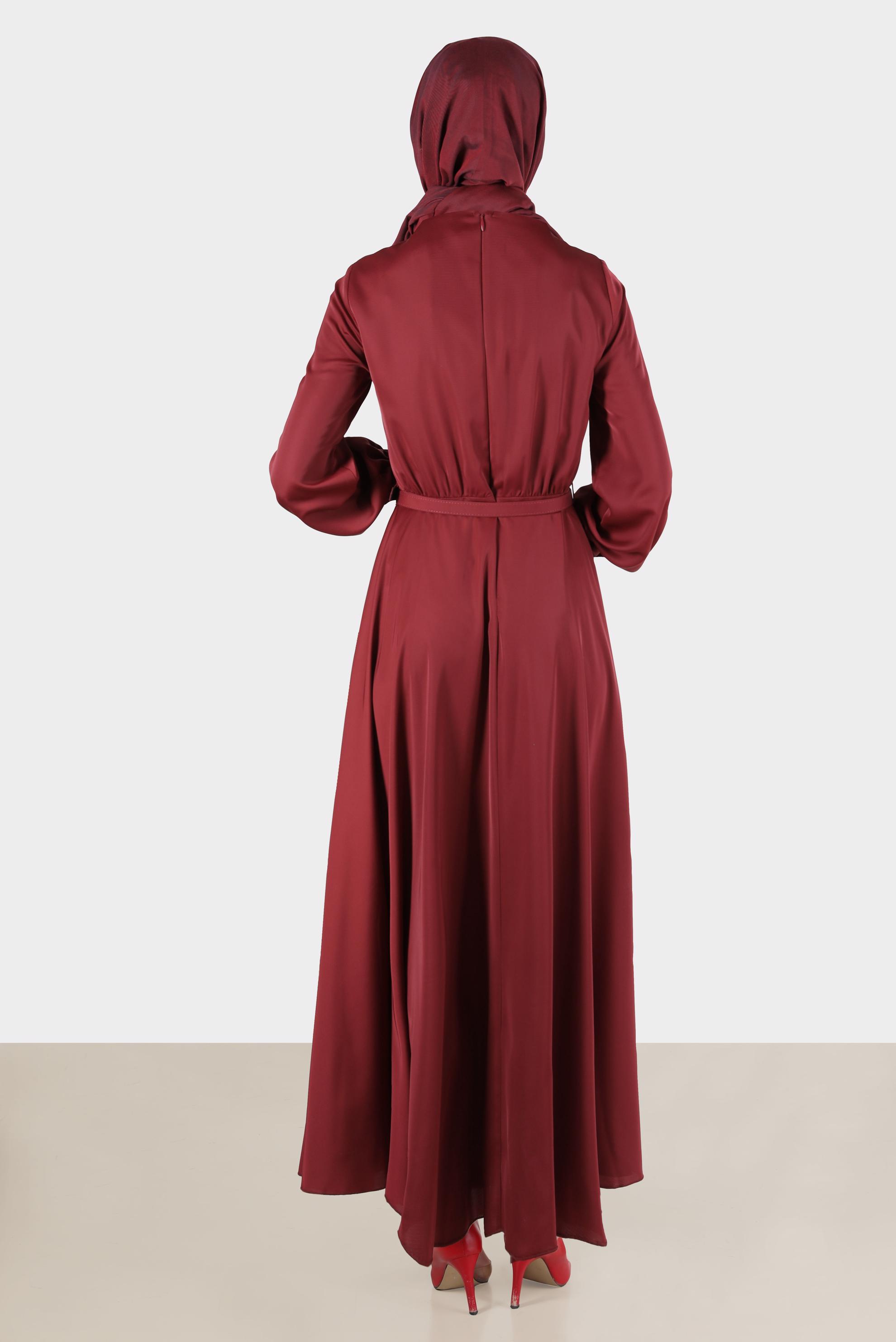 Tesettür giyim KIRMIZI TAŞLI FİYONK DETAYLI ELBİSE 42555 