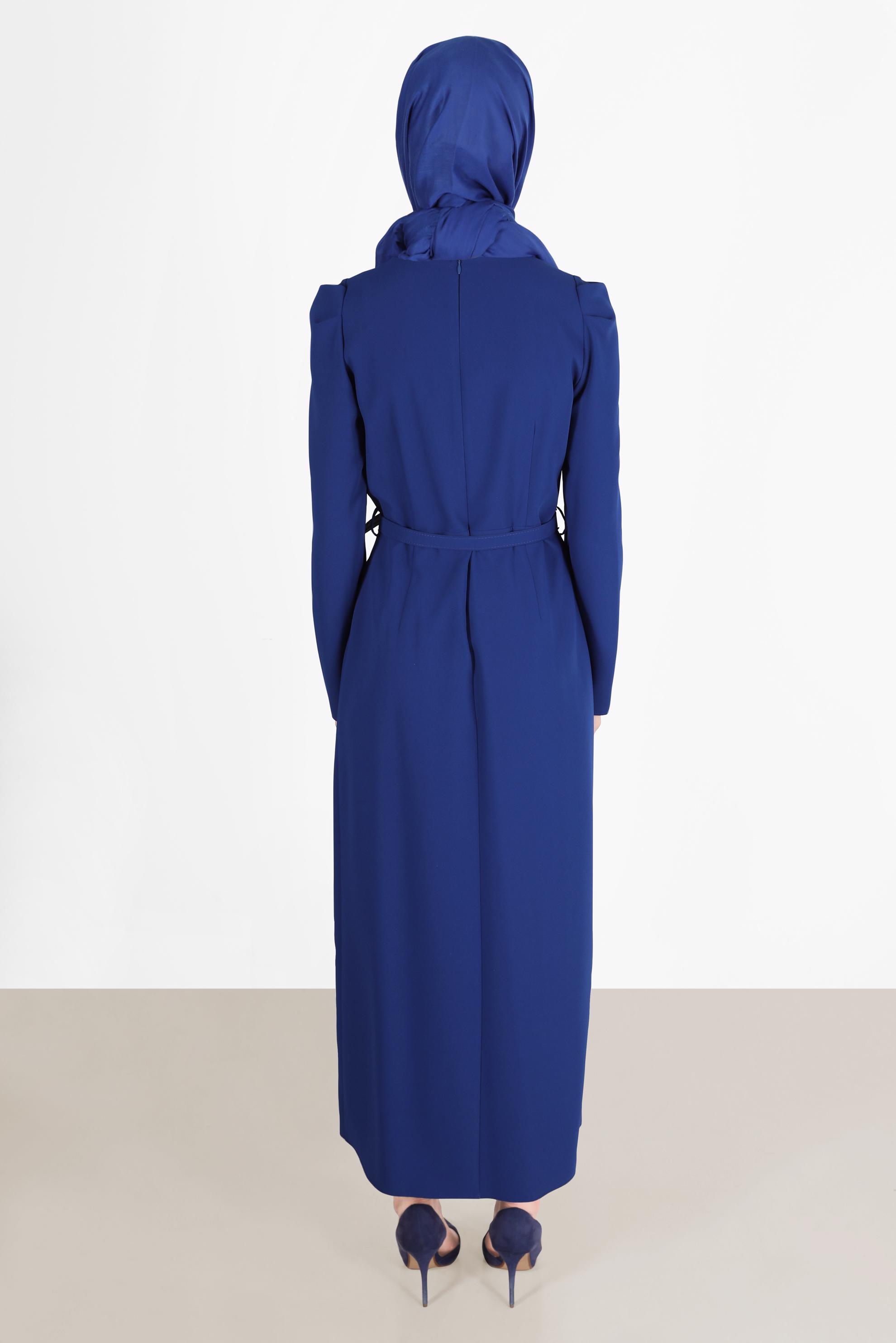 Tesettür giyim MAVİ KEMERLİ PÜSKÜL DETAYLI ELBİSE 42568 