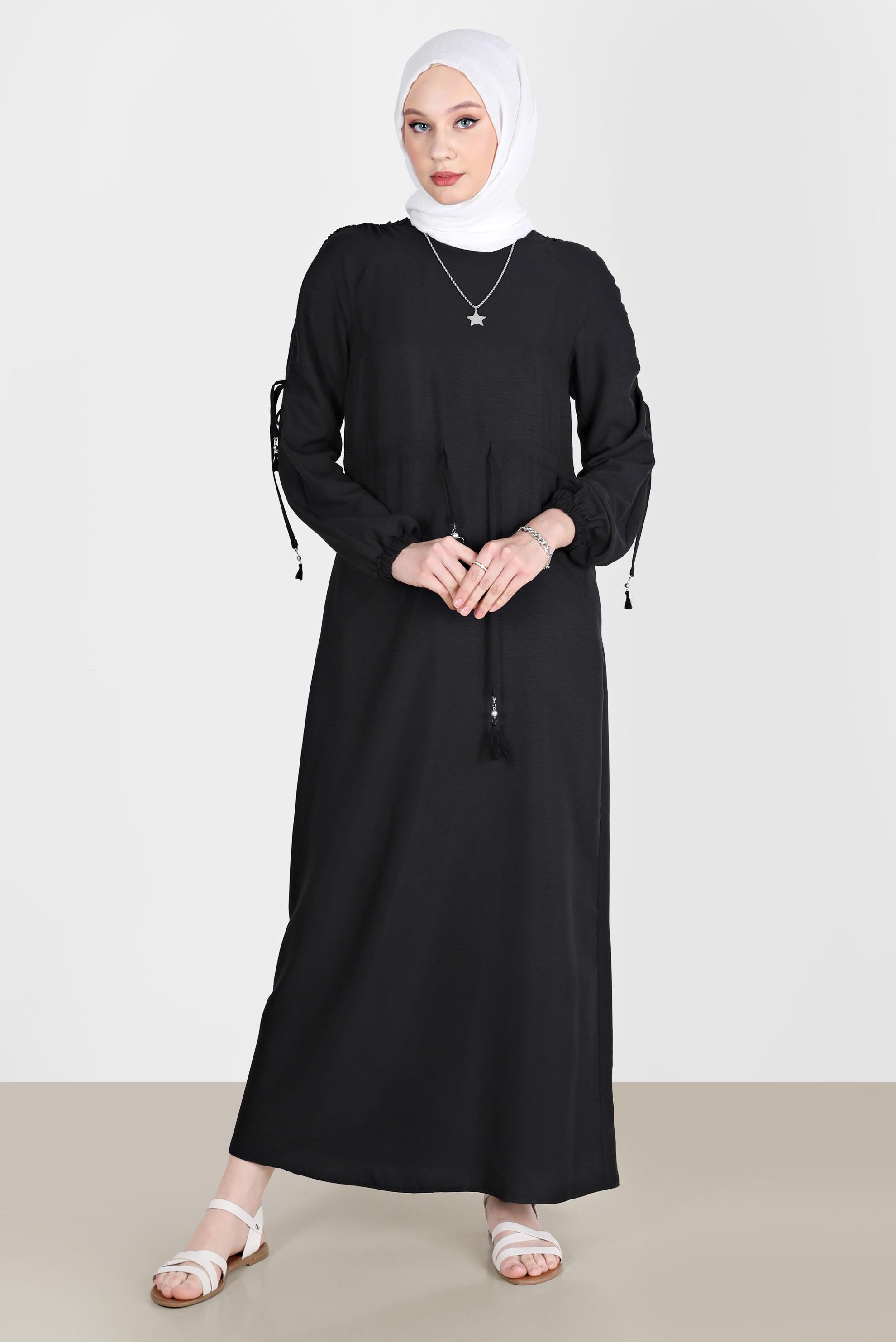 Tesettür giyim SİYAH KOLLARI VE BELİ BÜZGÜ DETAYLI ELBİSE 42591 