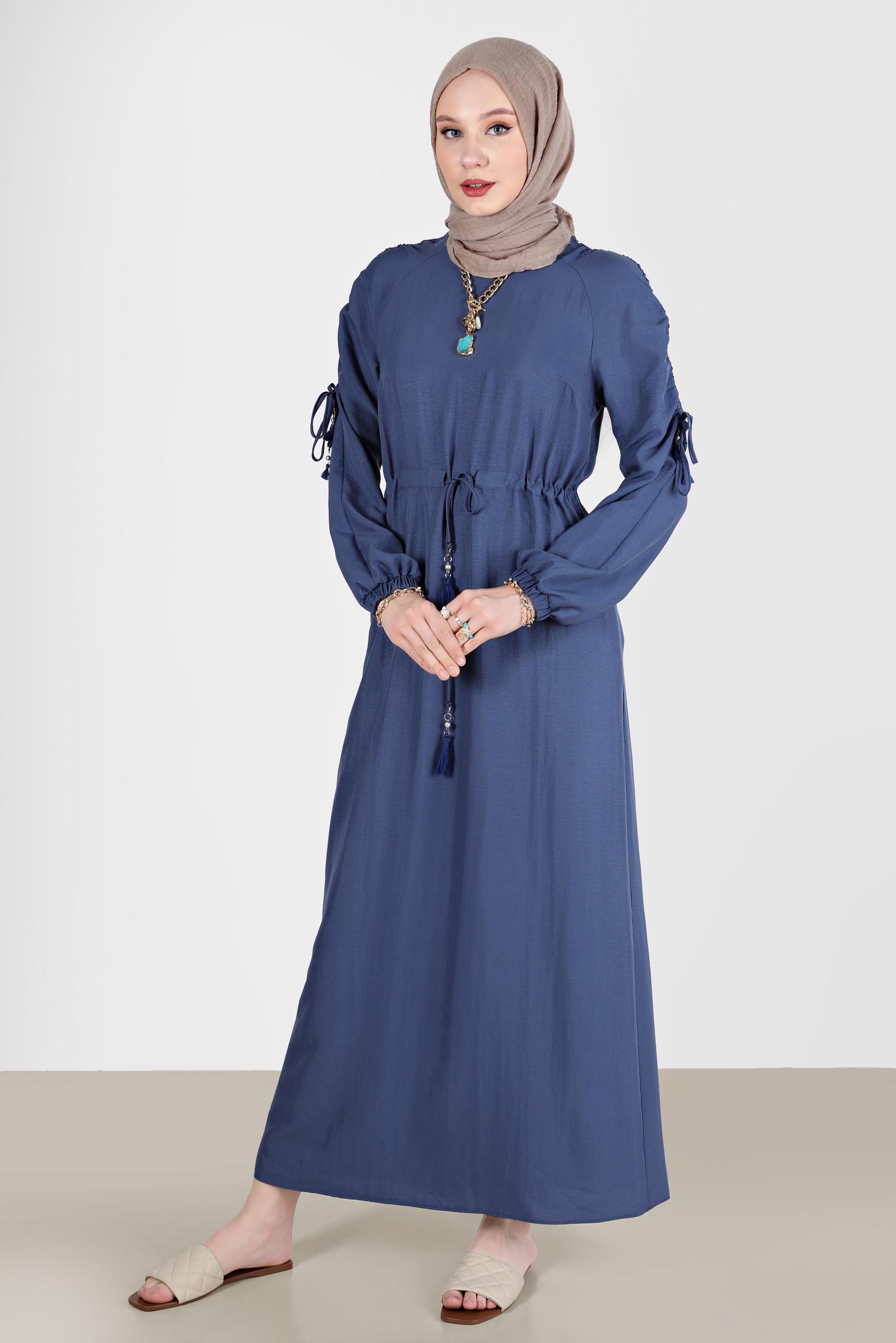 Tesettür giyim LACİVERT KOLLARI VE BELİ BÜZGÜ DETAYLI ELBİSE 42591 