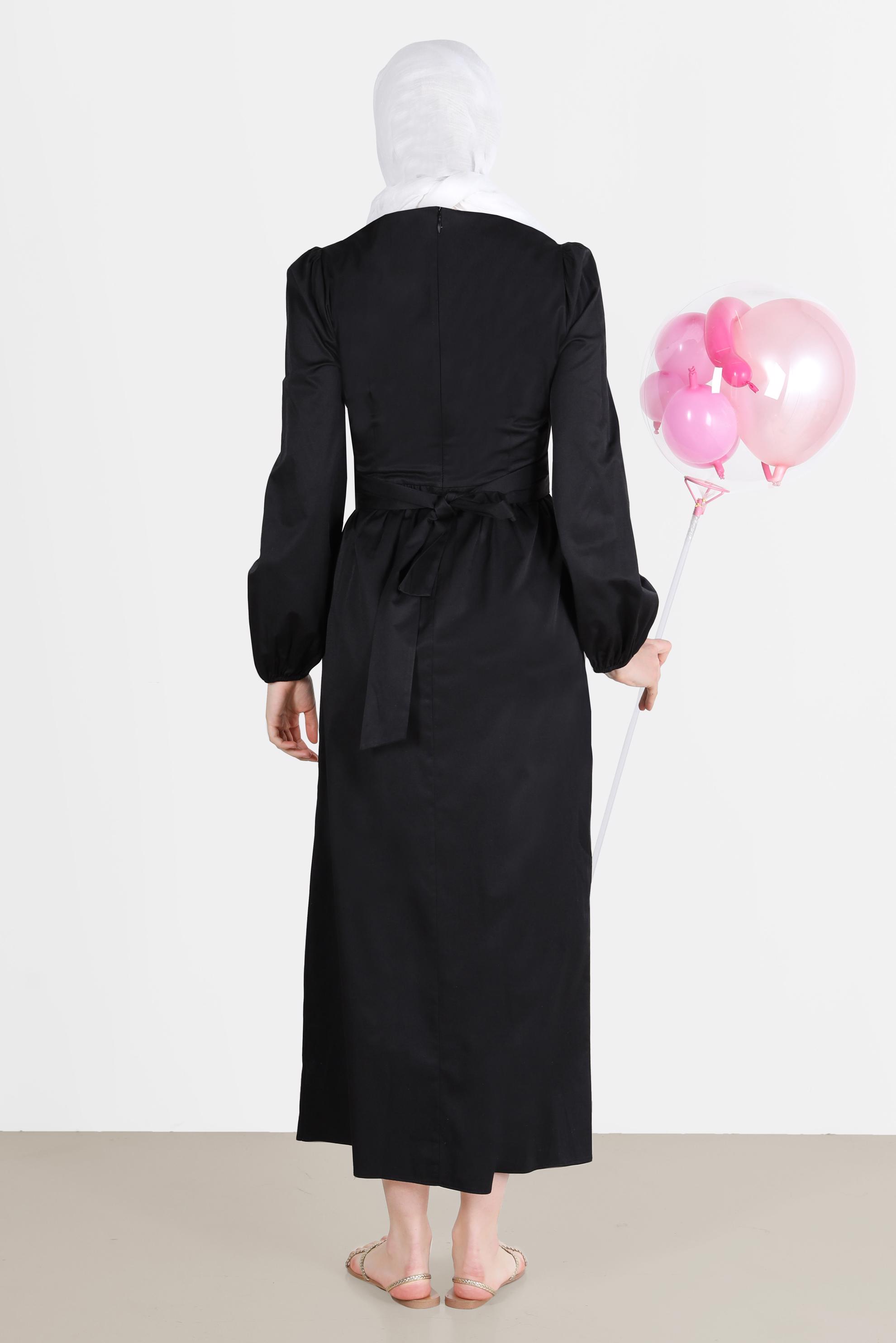 Tesettür giyim SİYAH ÇAPRAZ BAĞLAMALI ELBİSE 42611