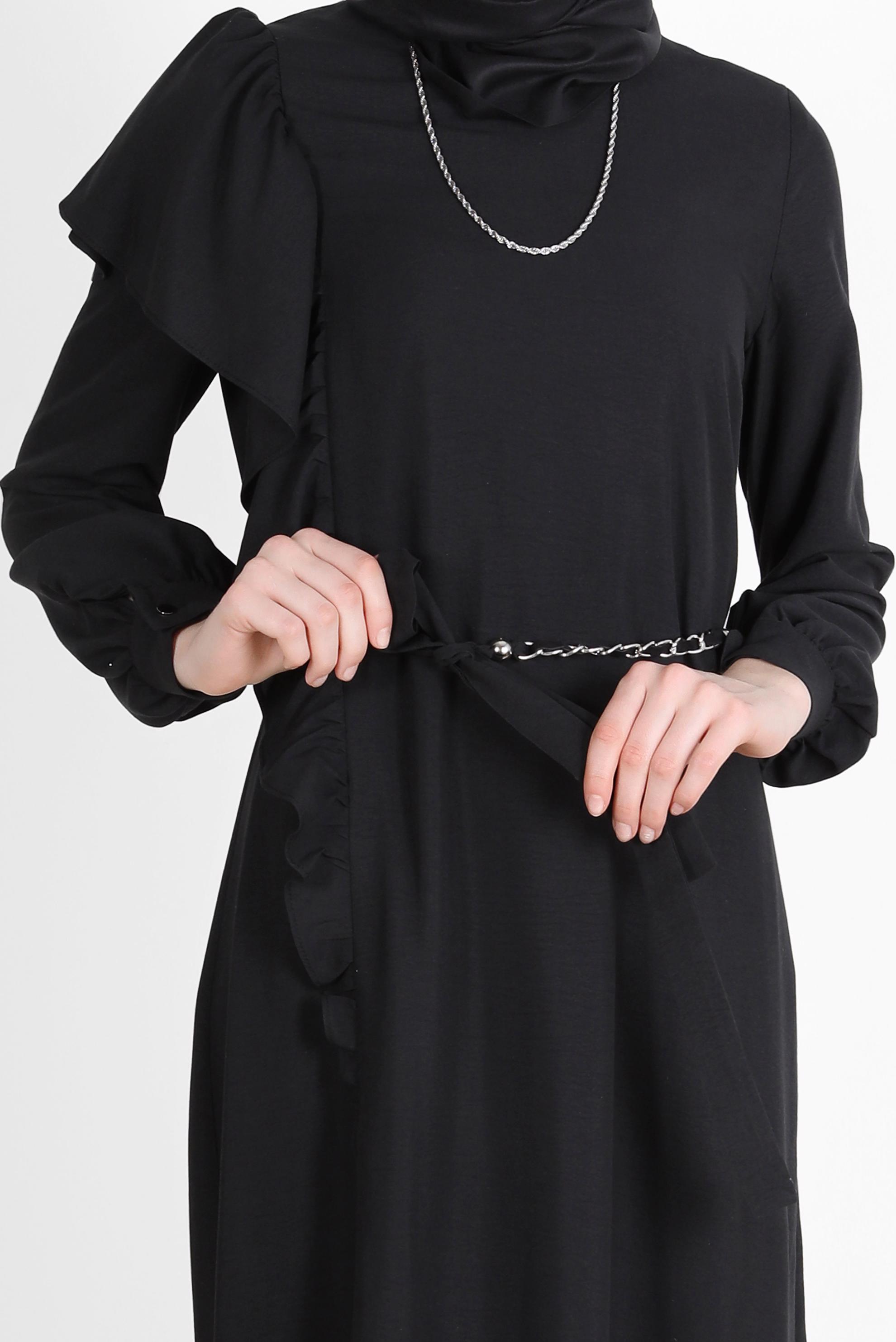 Tesettür giyim SİYAH VOLAN DETAYLI METAL KUŞAKLI ELBİSE 42619 