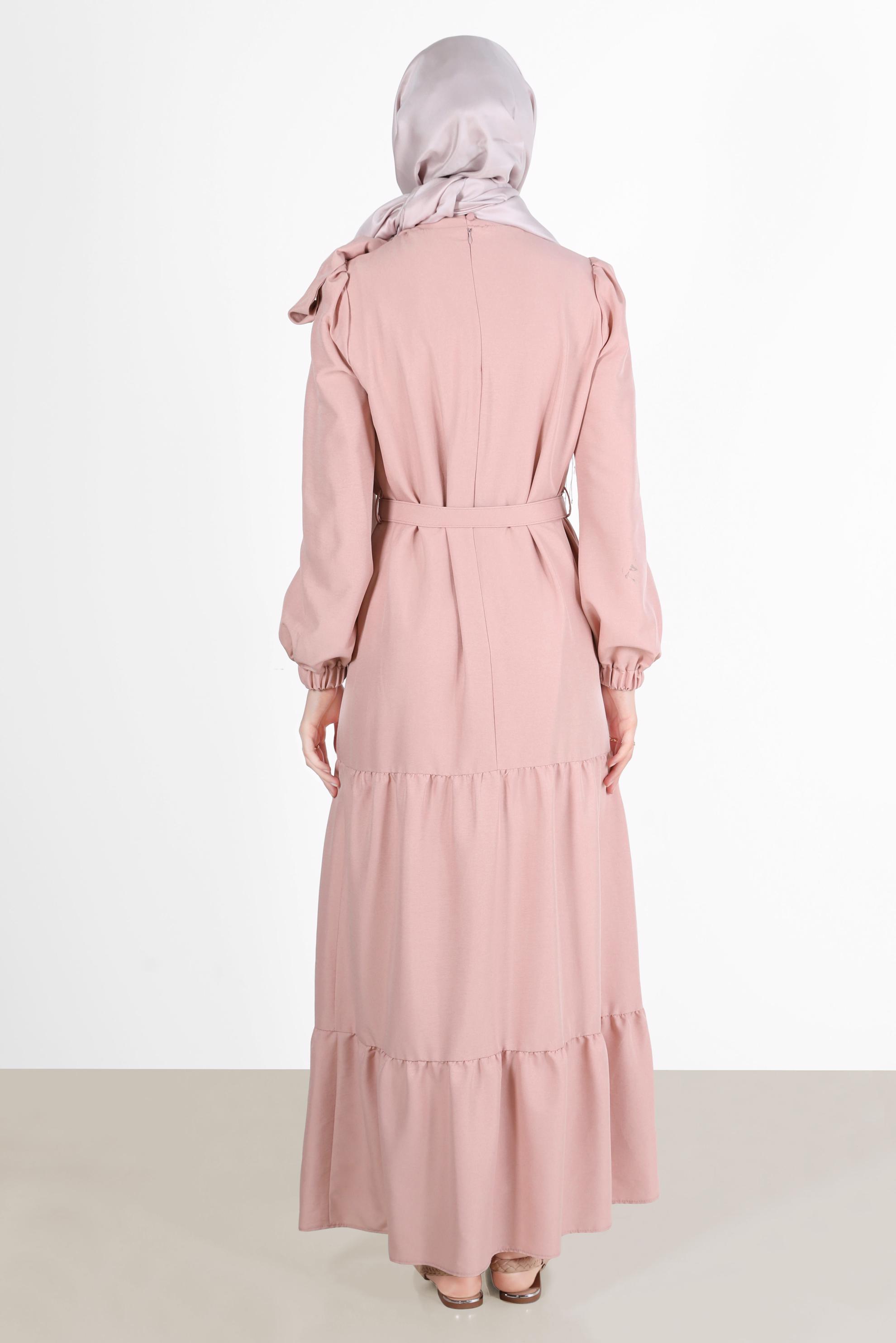 Tesettür giyim PUDRA BAĞLAMA DETAYLI KEMERLİ ELBİSE 42622 