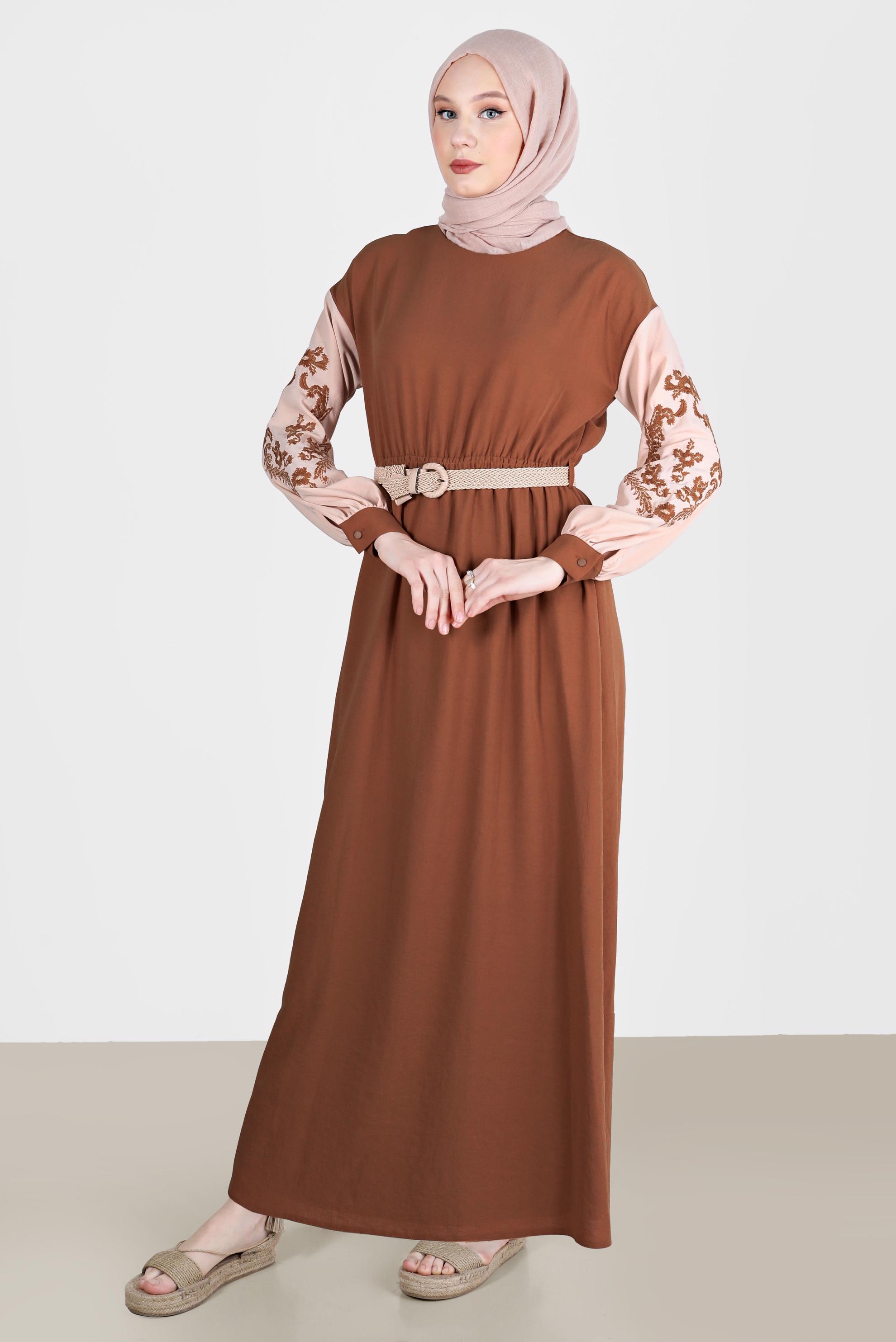Tesettür giyim KAHVE KOLLARI NAKIŞLI ELBİSE 42623