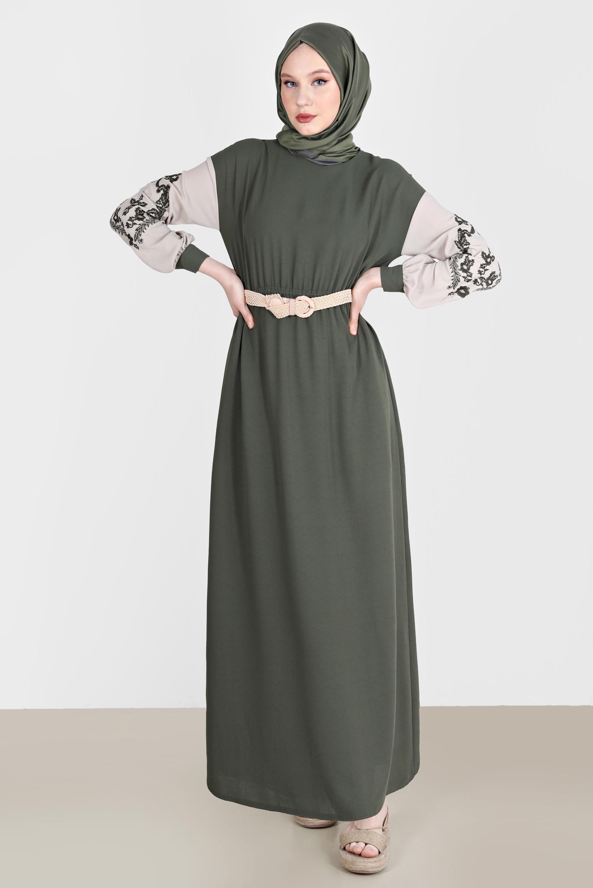 Tesettür giyim HAKİ KOLLARI NAKIŞLI ELBİSE 42623