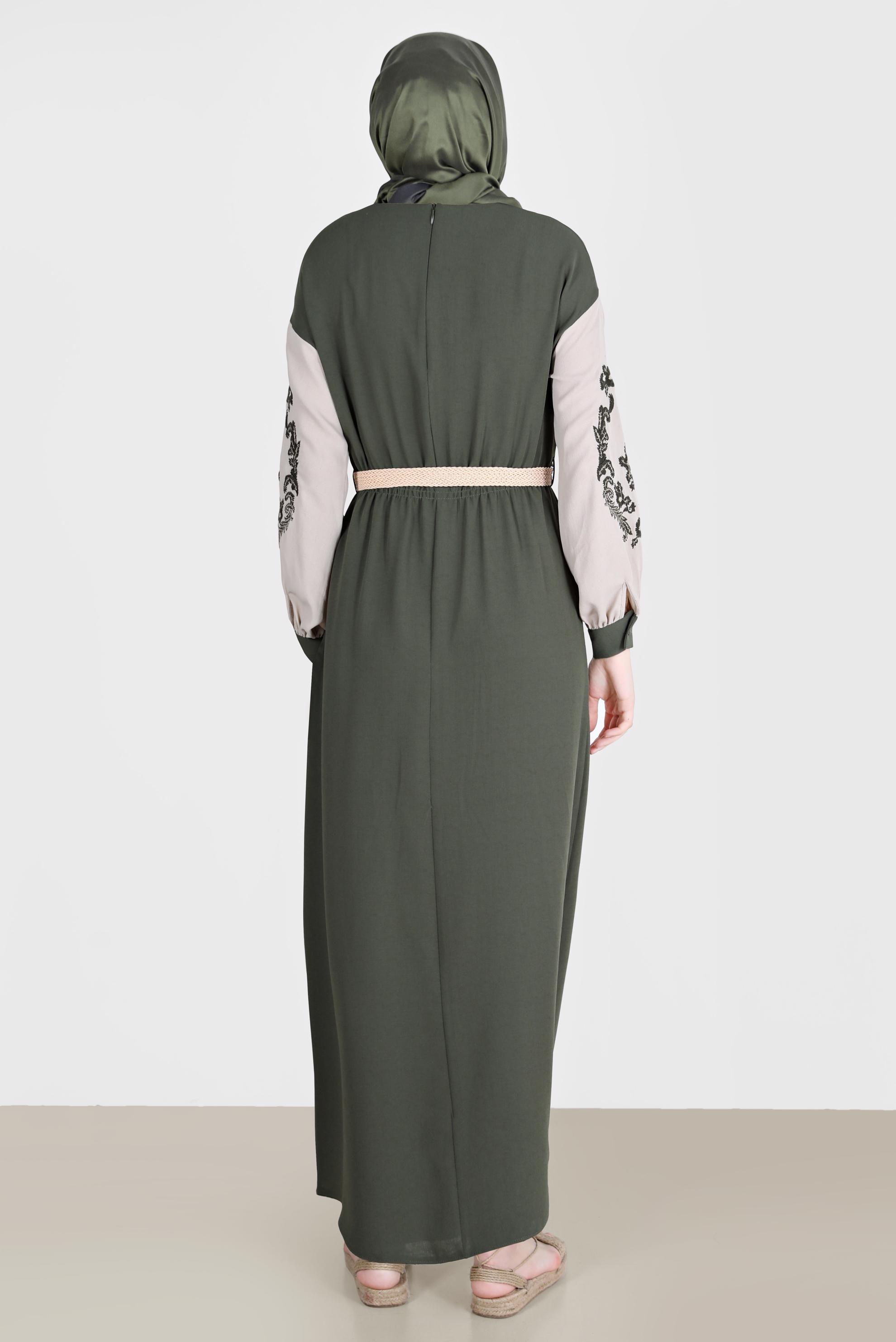 Tesettür giyim HAKİ KOLLARI NAKIŞLI ELBİSE 42623