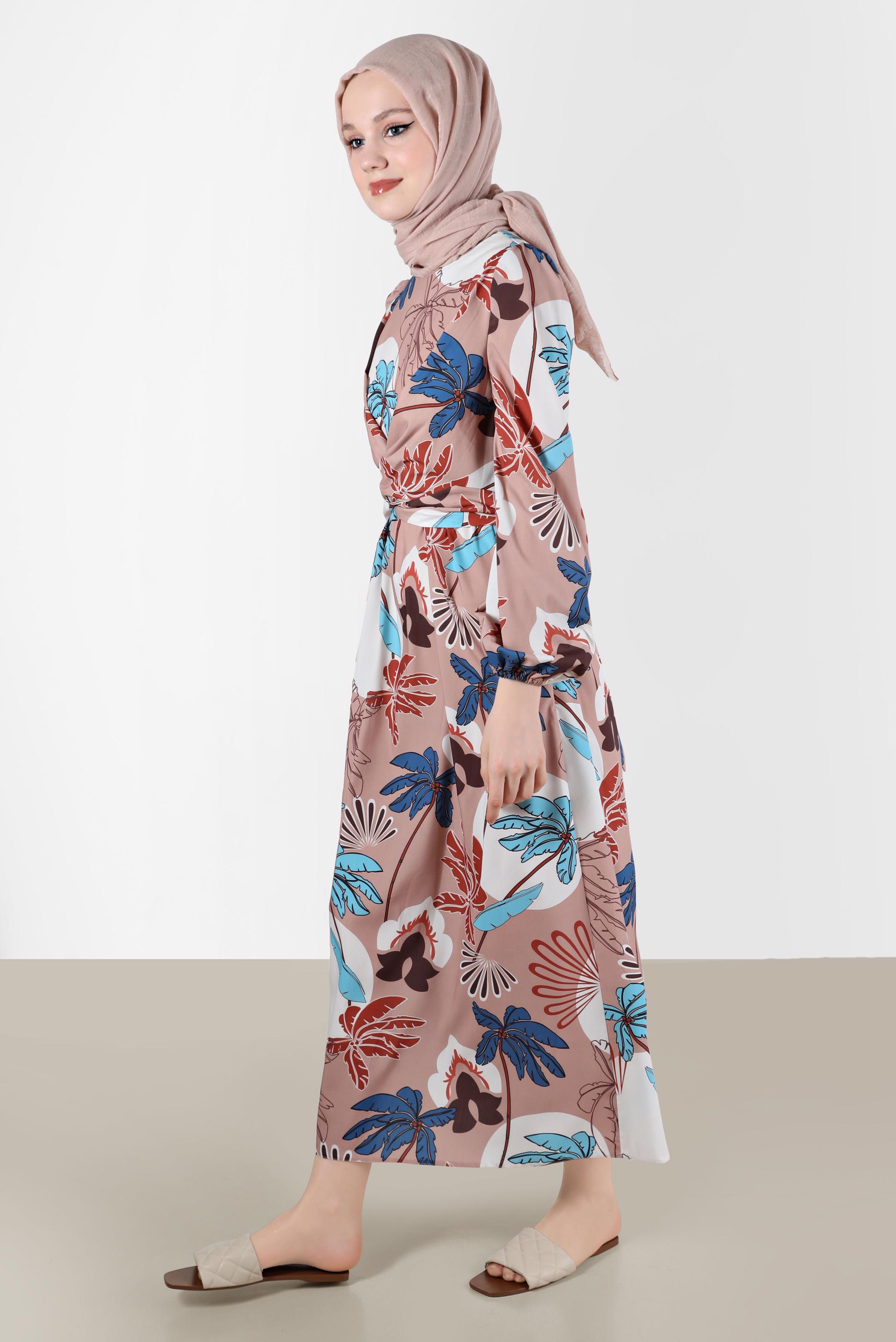 Tesettür giyim KAHVE BAĞLAMA DETAYLI DESENLİ ELBİSE 42630 