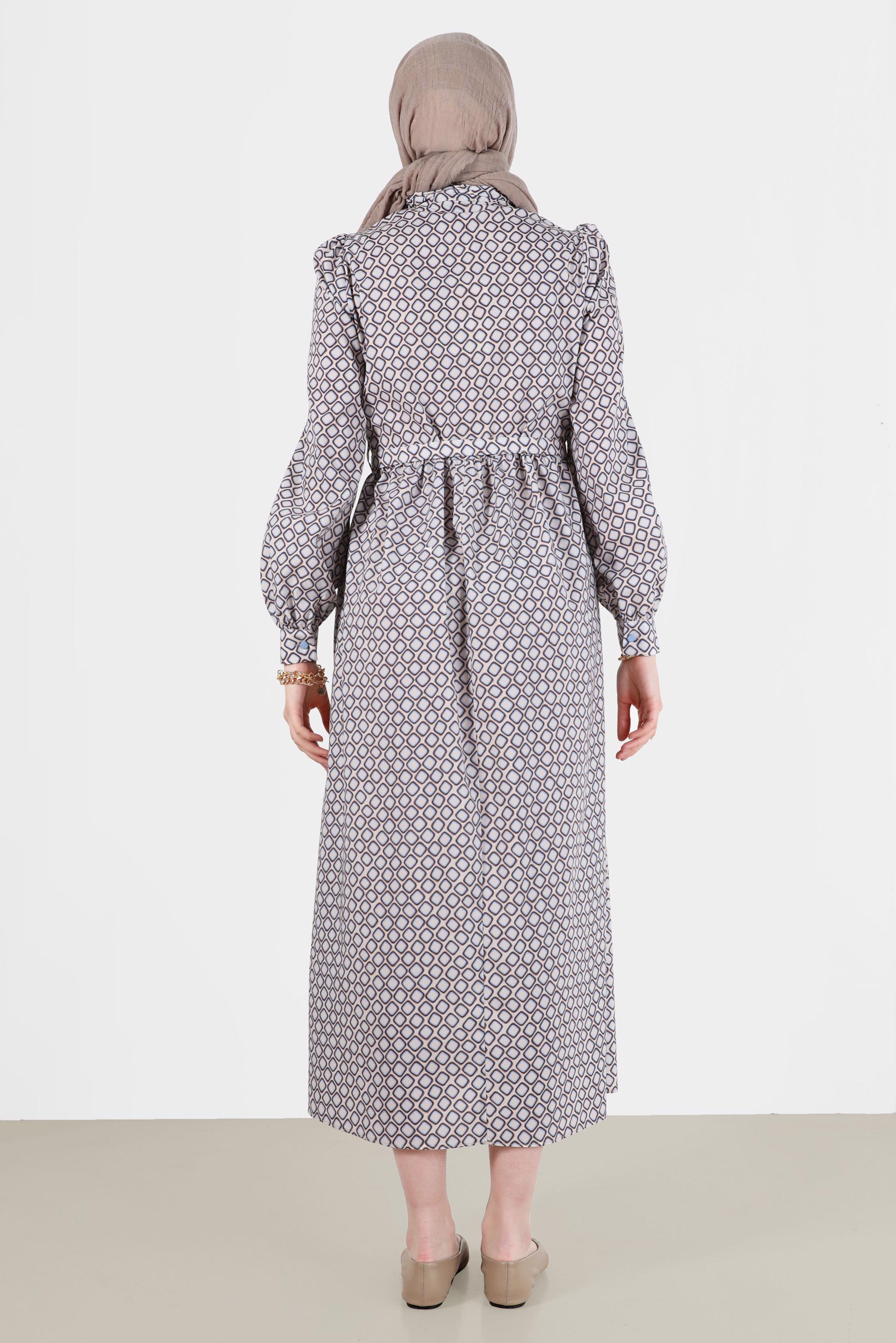 Tesettür giyim MAVİ YAKASI BAĞLAMALI DESENLİ ELBİSE 42631 