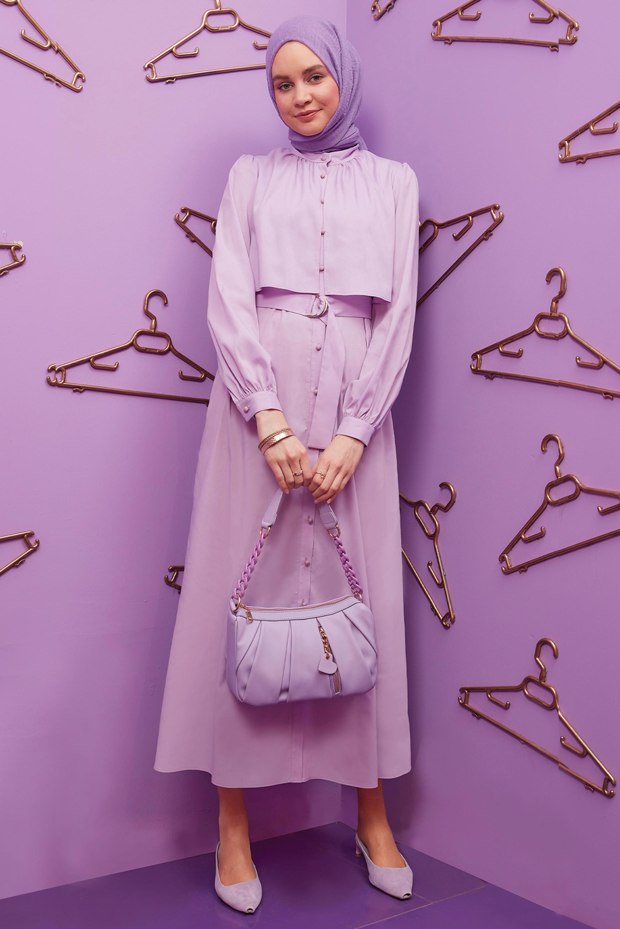 Tesettür giyim MOR BOYDAN DÜĞMELİ KEMERLİ ELBİSE 42634 