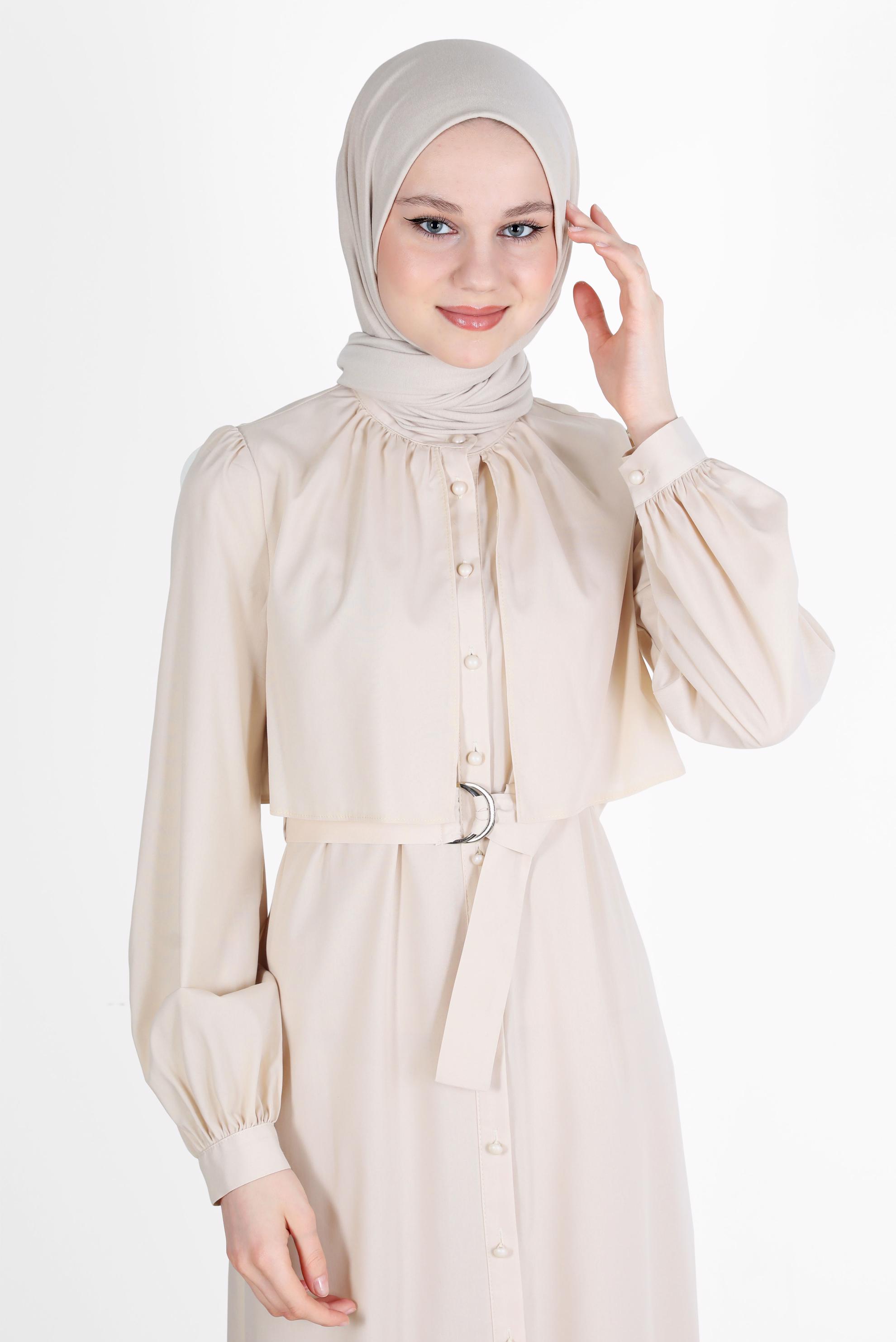 Tesettür giyim BEJ BOYDAN DÜĞMELİ KEMERLİ ELBİSE 42634 