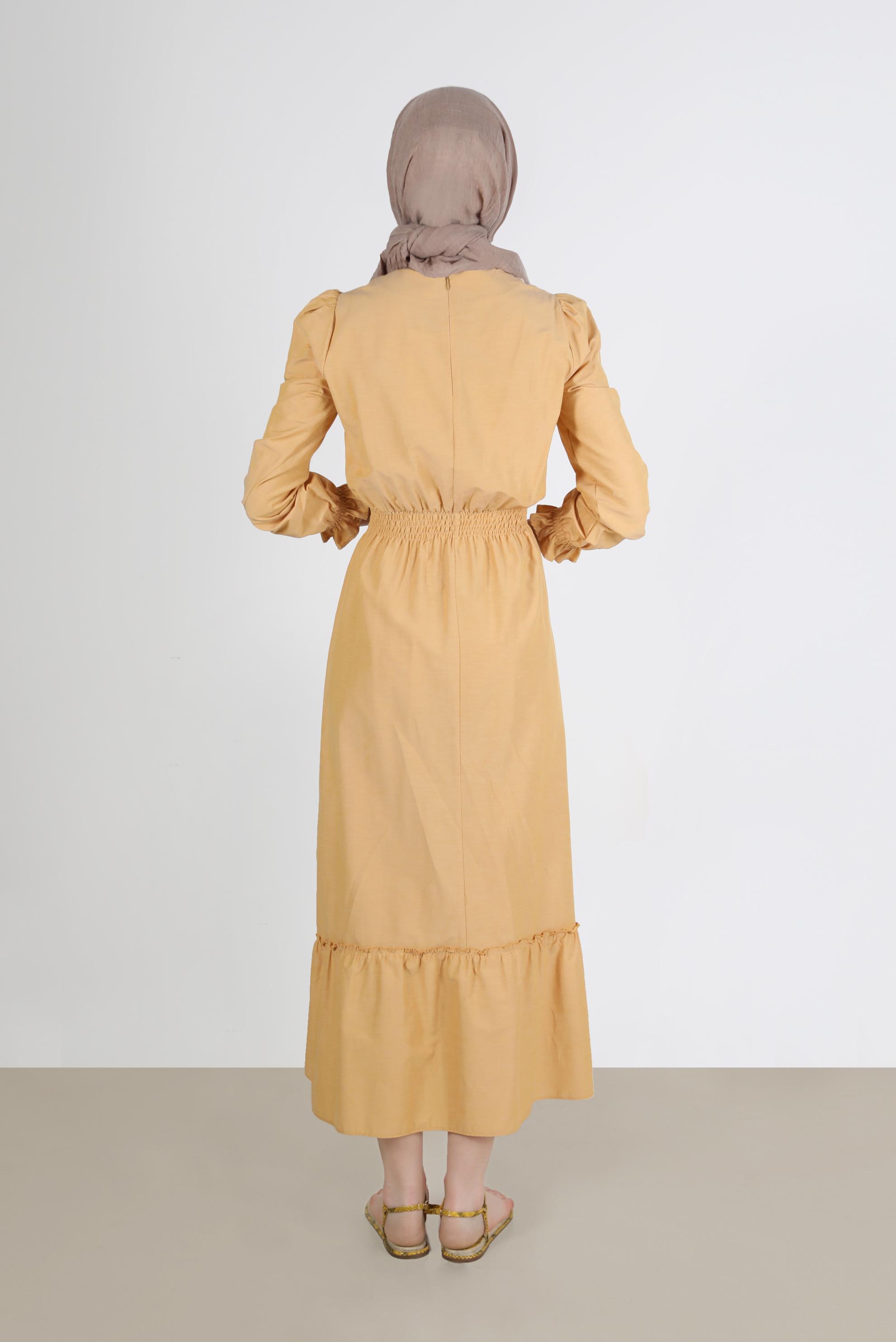 Tesettür giyim SARI BELİ VE MANŞETLERİ BÜZGÜLÜ PAMUKLU ELBİSE 42693 