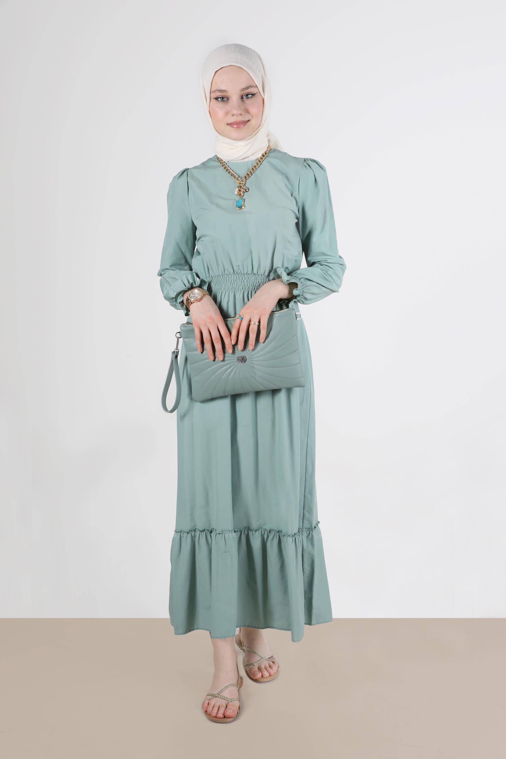 Tesettür giyim MAVİ BELİ VE MANŞETLERİ BÜZGÜLÜ PAMUKLU ELBİSE 42693 