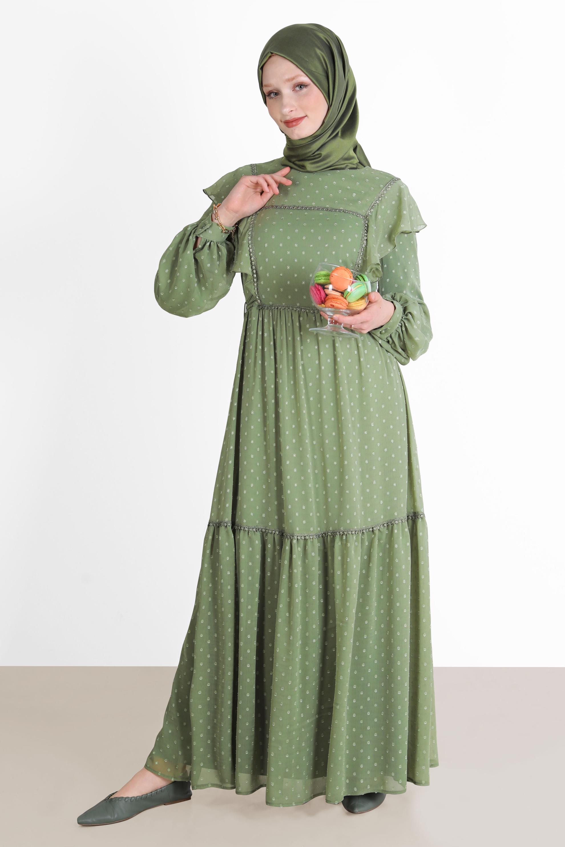 Tesettür giyim HAKİ VOLANLI PUANTİYELİ ŞİFON ELBİSE 42698 