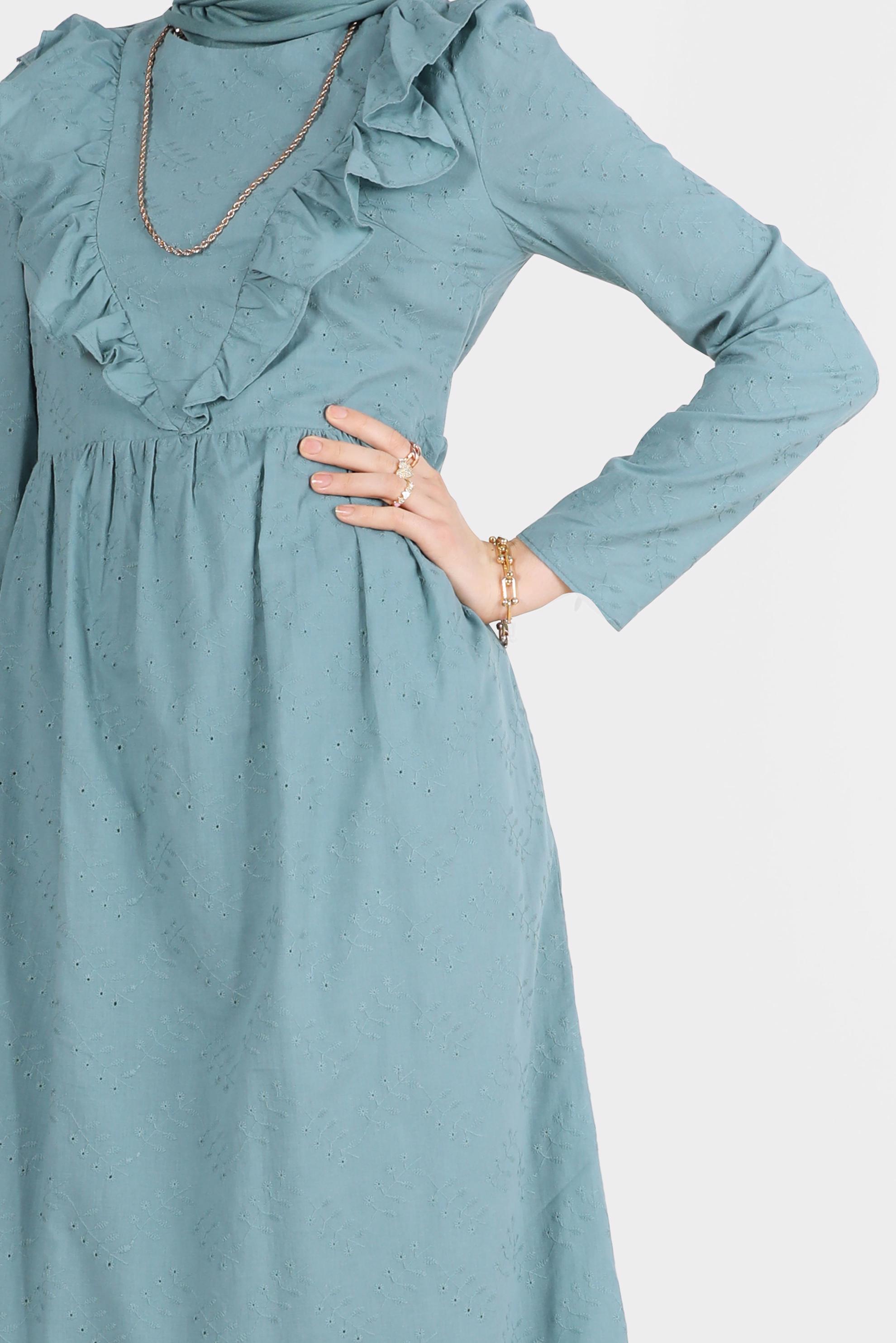 Tesettür giyim MAVİ FIRFIR DETAYLI FİSTOLU PAMUKLU ELBİSE 42708 