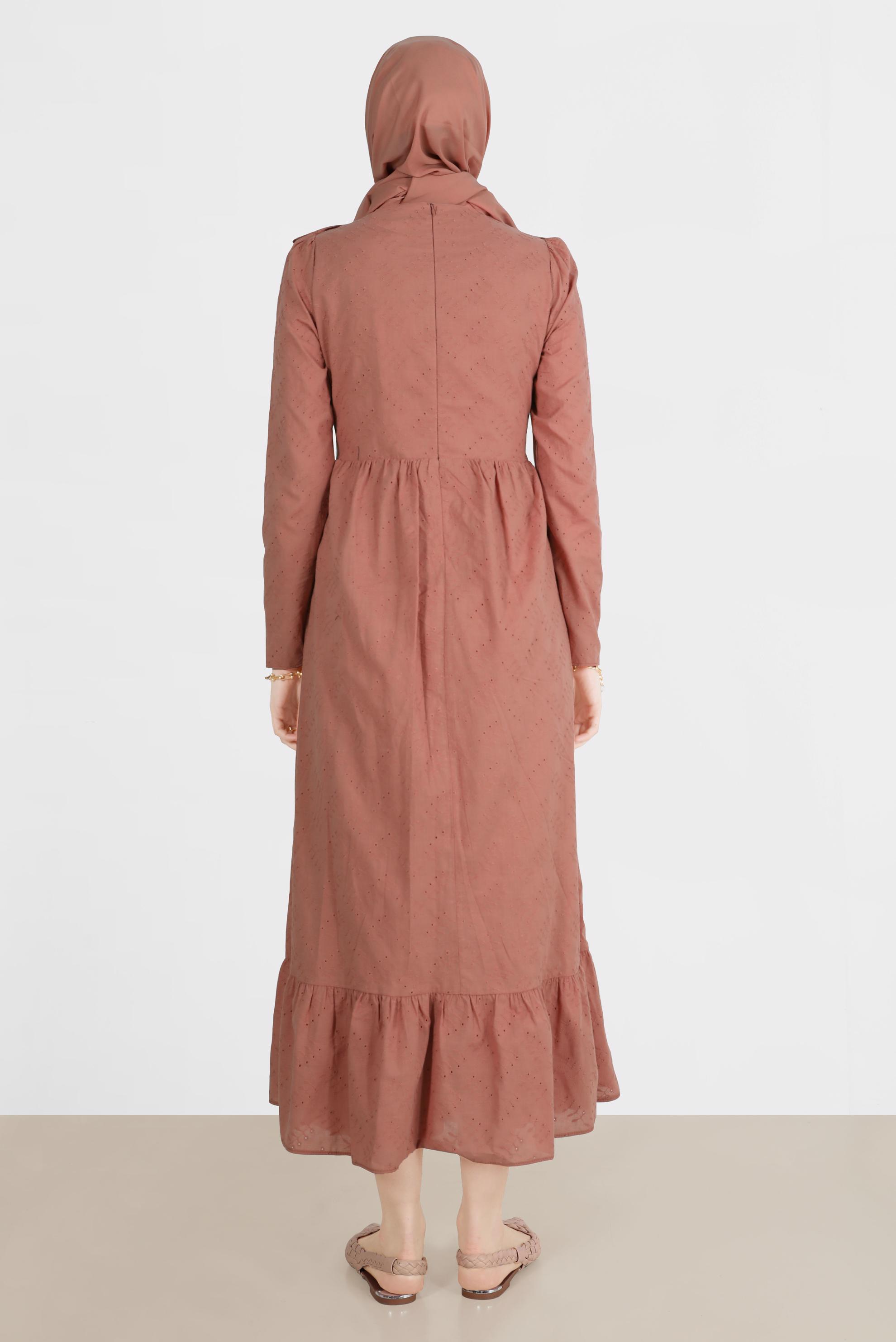 Tesettür giyim PEMBE FIRFIR DETAYLI FİSTOLU PAMUKLU ELBİSE 42708 