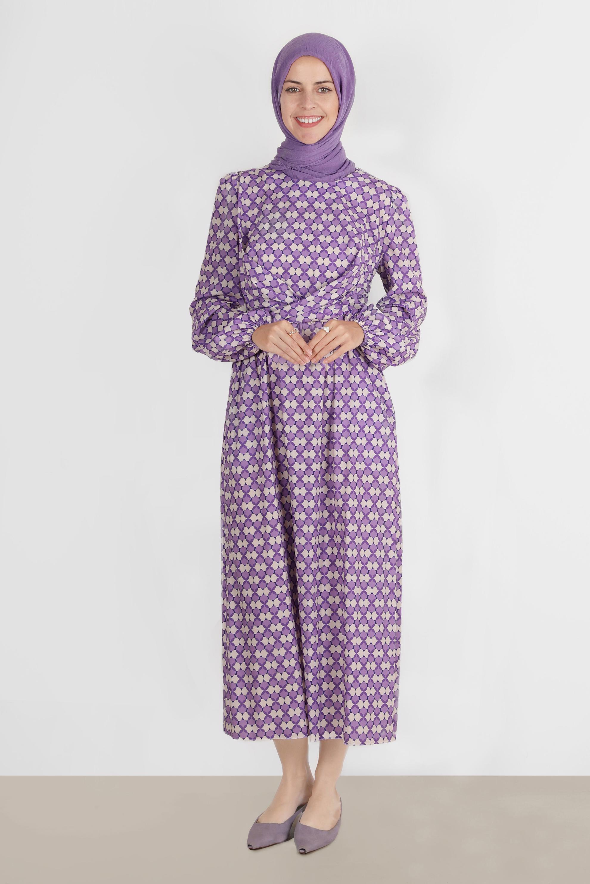 Tesettür giyim MOR BAĞLAMA DETAYLI DESENLİ ELBİSE 42711 