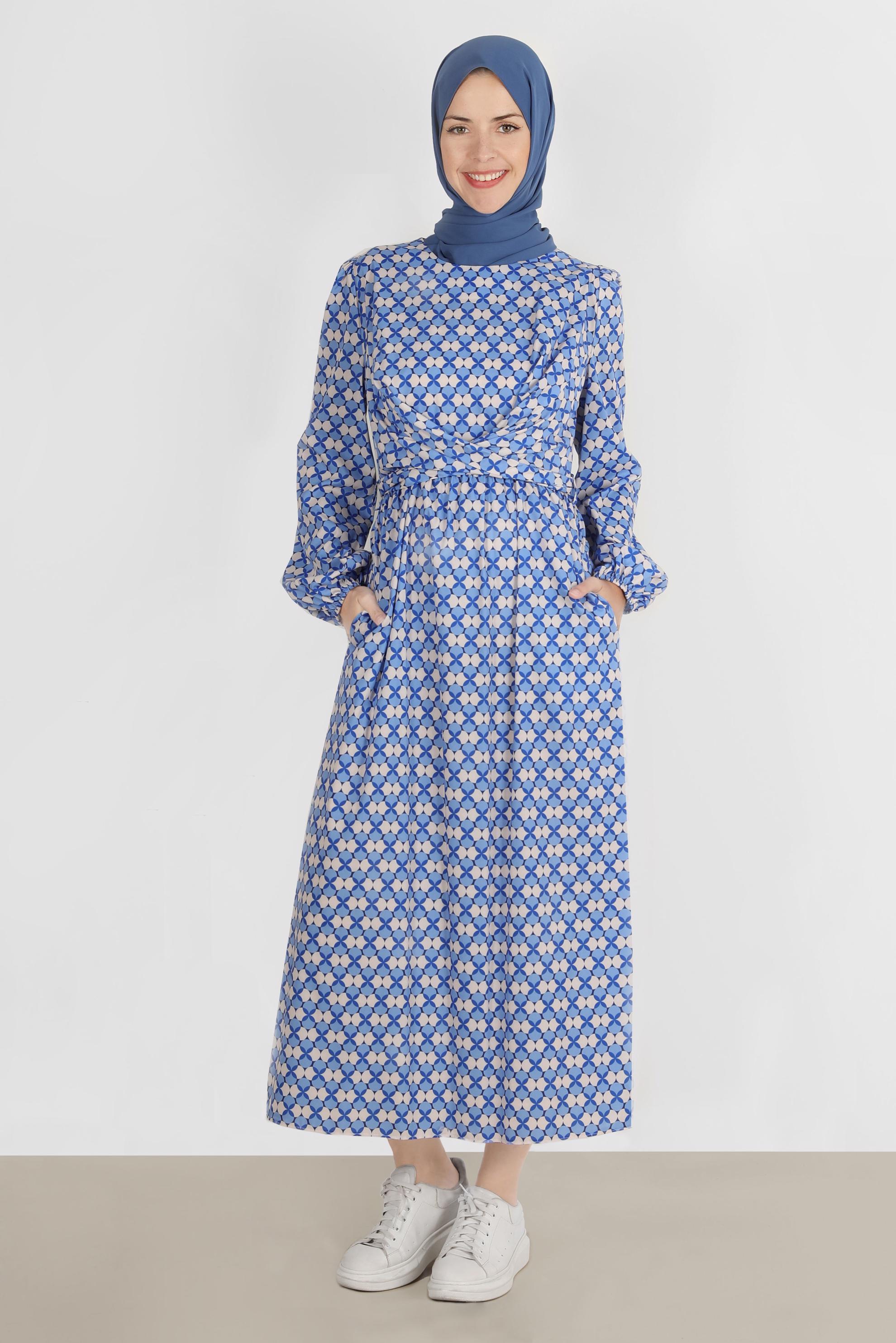 Tesettür giyim LACİVERT BAĞLAMA DETAYLI DESENLİ ELBİSE 42711 