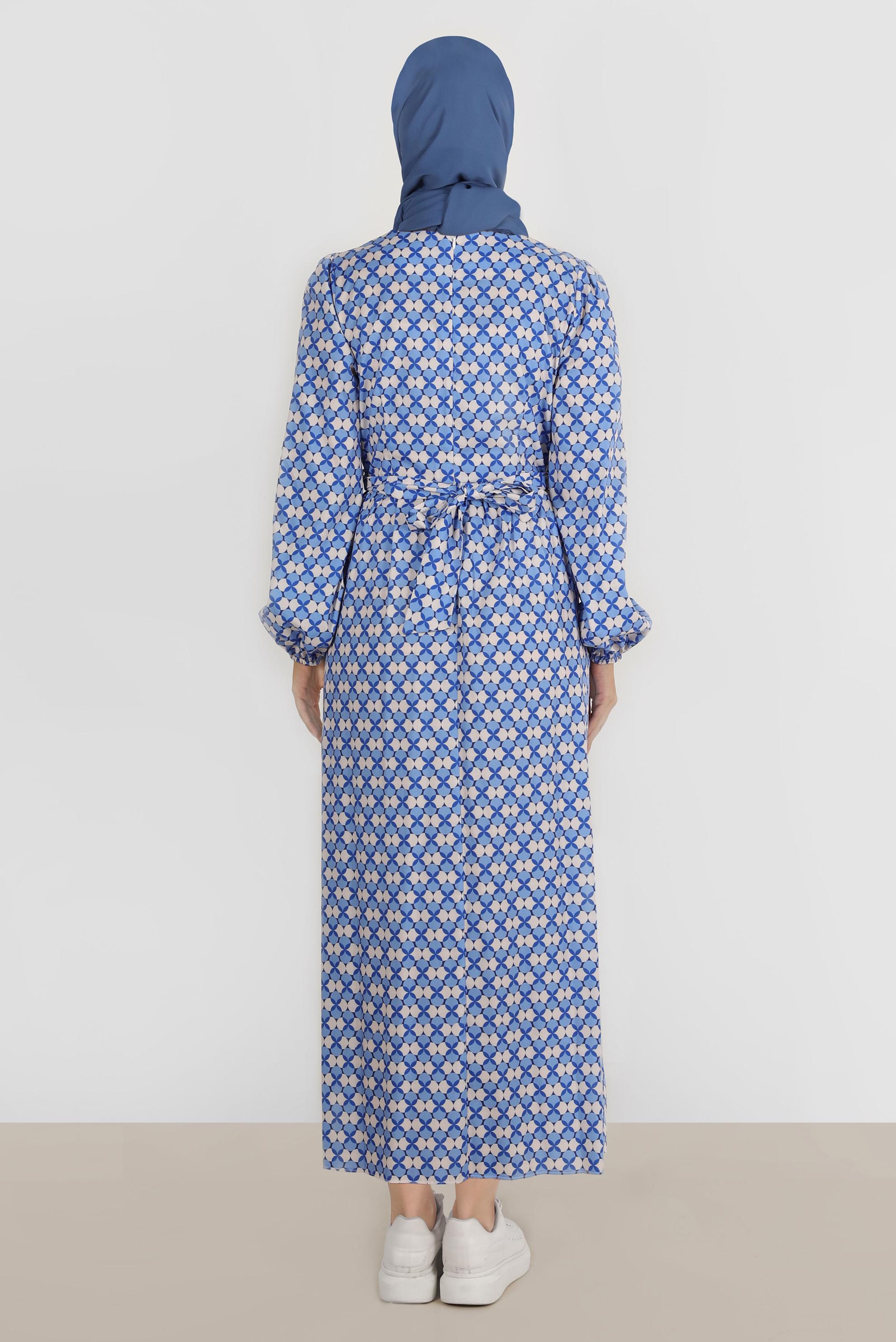 Tesettür giyim LACİVERT BAĞLAMA DETAYLI DESENLİ ELBİSE 42711 