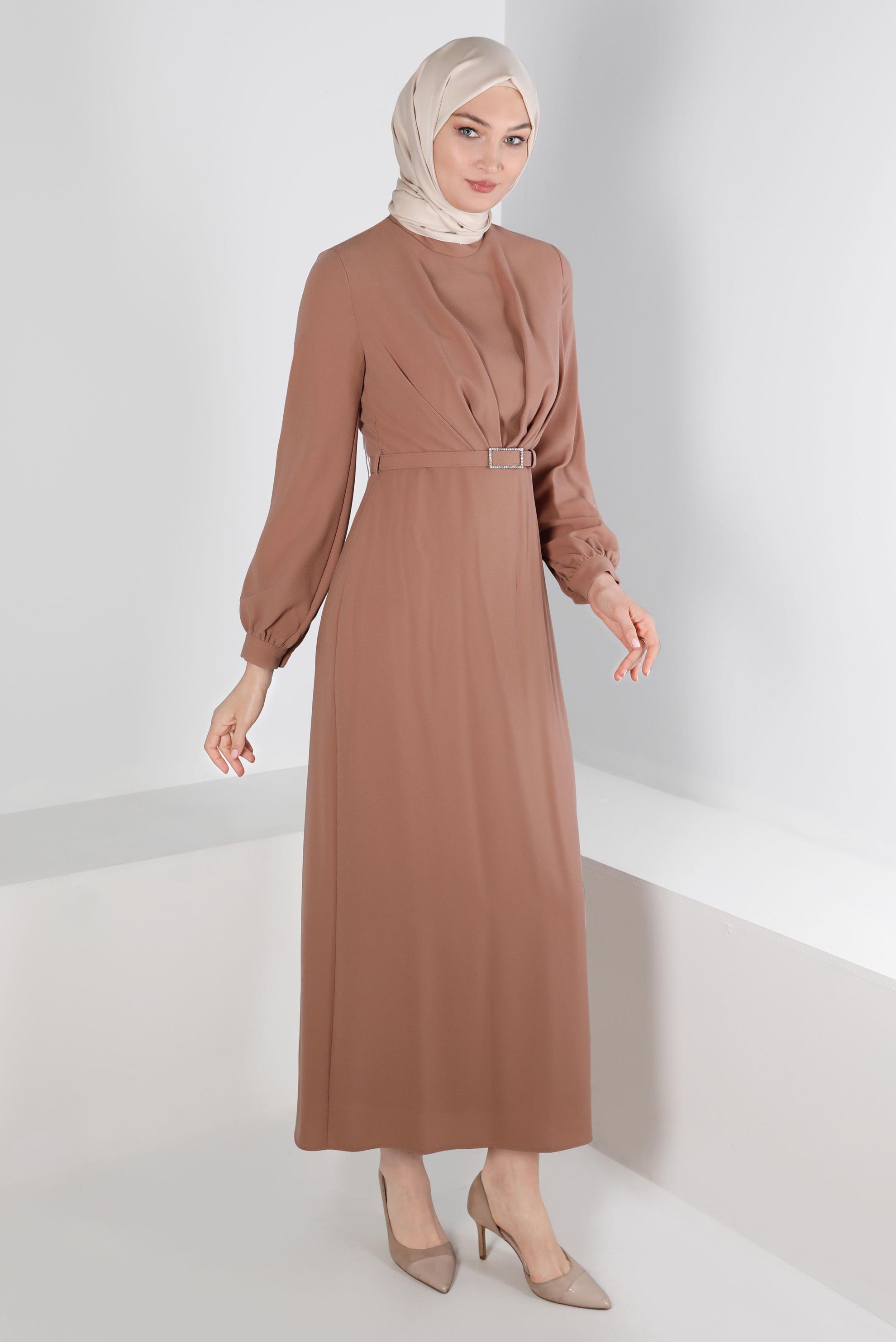 Tesettür giyim KAHVE KOLLARI TAŞ DETAYLI KREP ELBİSE 42714