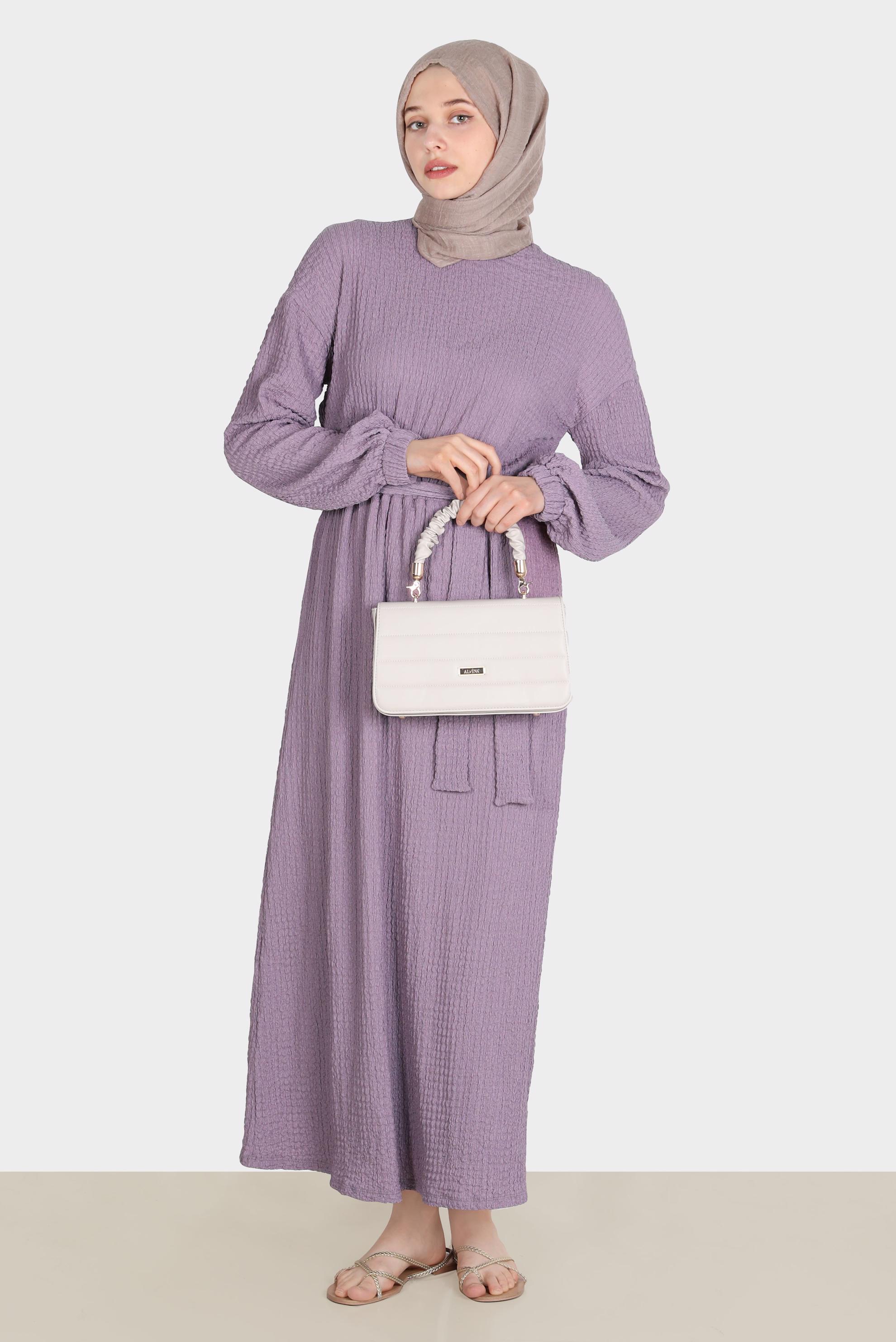 Tesettür giyim MOR WAFFLE EFEKTLİ KUŞAKLI ELBİSE 42719 