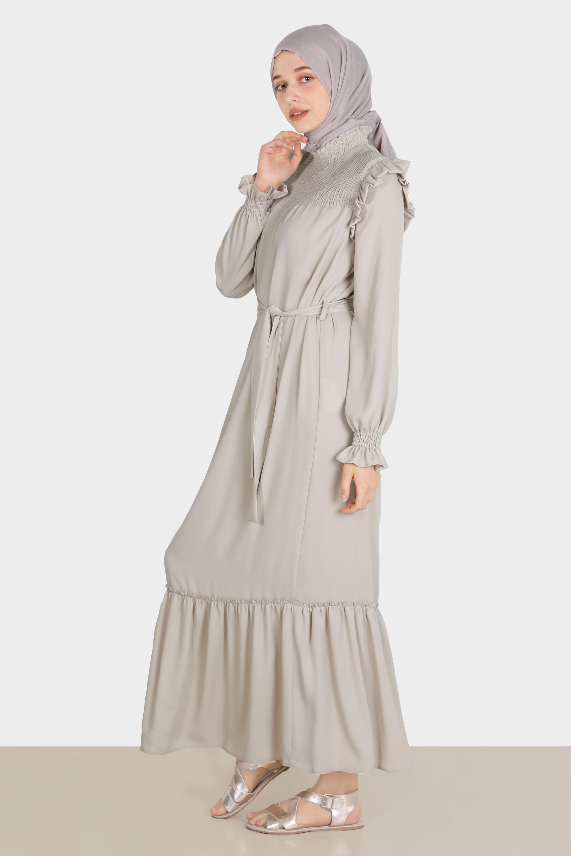 Tesettür giyim BEJ OMUZLARI FIRFIRLI KUŞAKLI AEROBİN ELBİSE 42720 