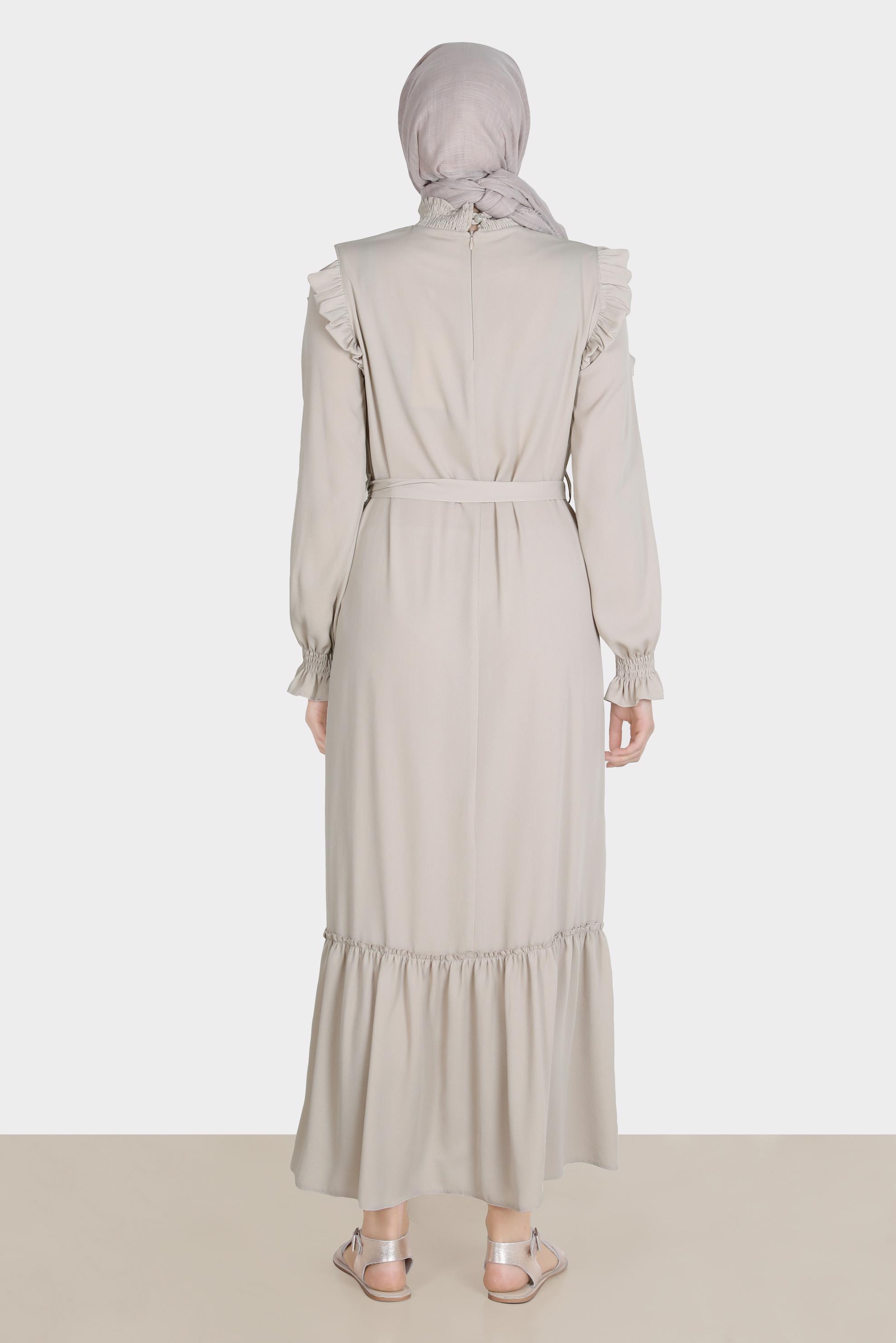 Tesettür giyim BEJ OMUZLARI FIRFIRLI KUŞAKLI AEROBİN ELBİSE 42720 