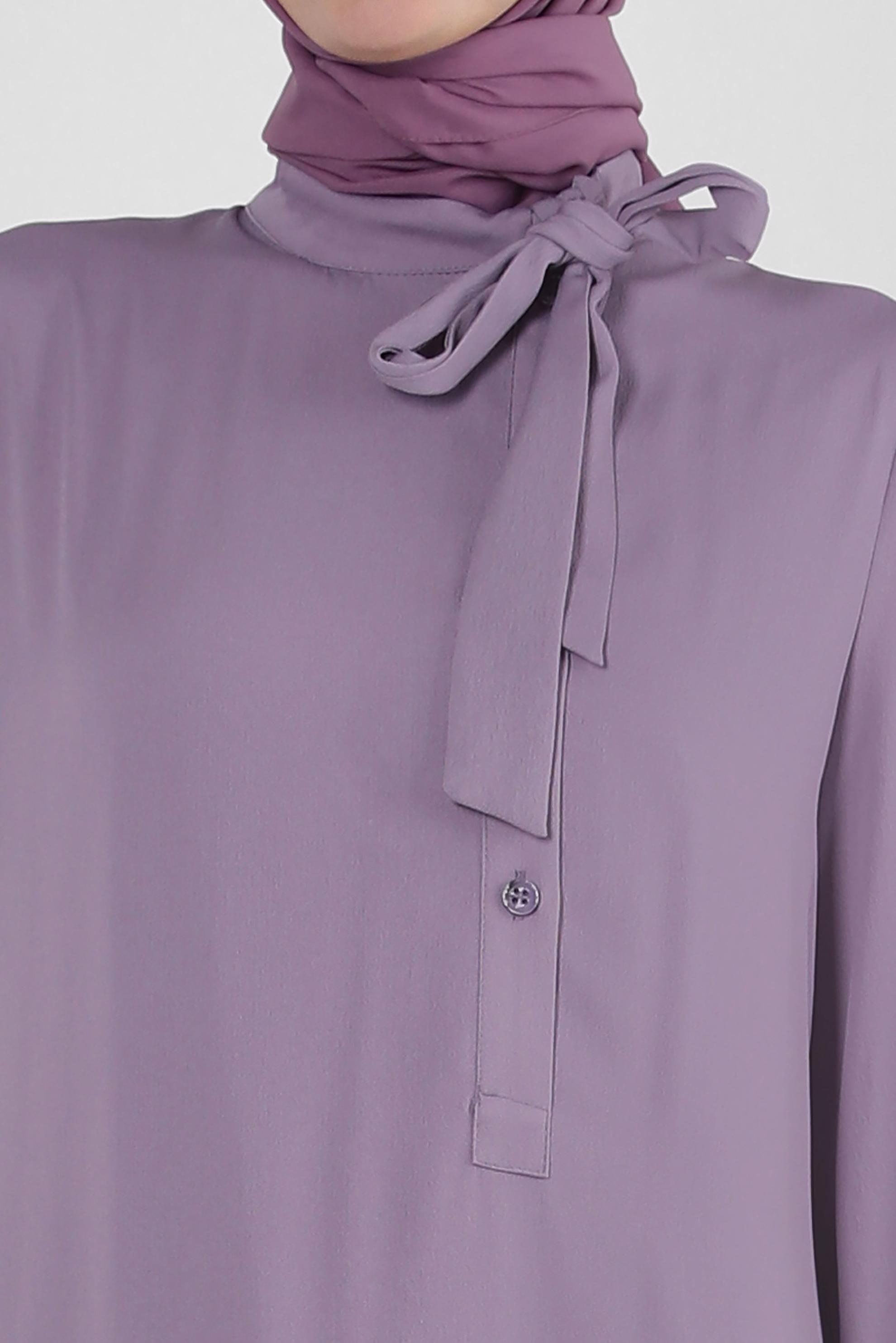 Tesettür giyim MOR YAKASI BAĞLAMALI DÜĞME DETAYLI AEROBİN ELBİSE 42725