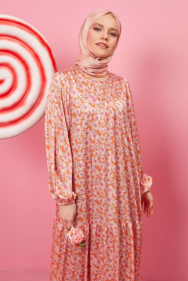 Tesettür giyim  ÇİÇEK DESENLİ ROBALI SATEN ELBİSE 42731  - ALVİNA
