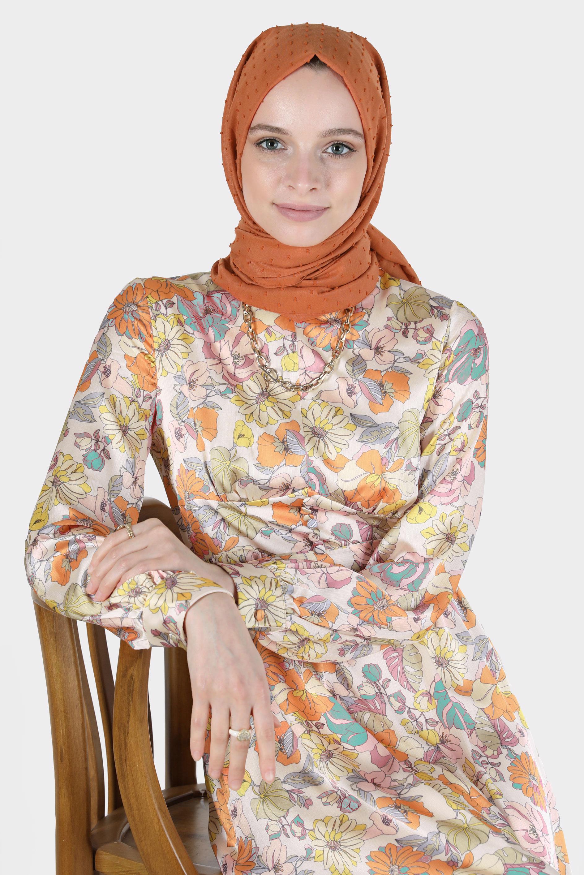Tesettür giyim KAHVE ÇİÇEK DESENLİ KUŞAKLI ELBİSE 42778 